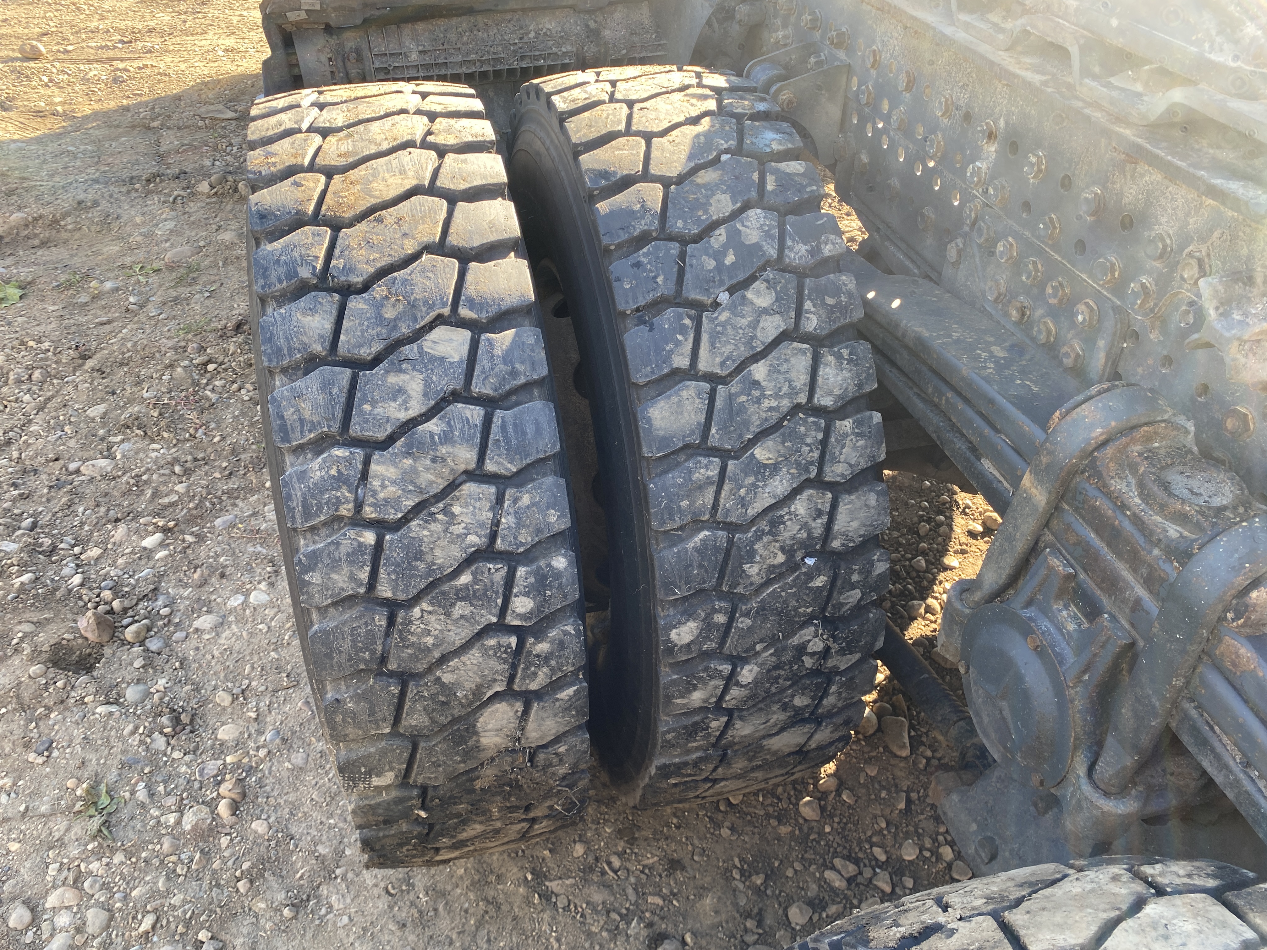 Mercedes-Benz AROCS 6x4 Седельный тягач 2019 г. - фото 13