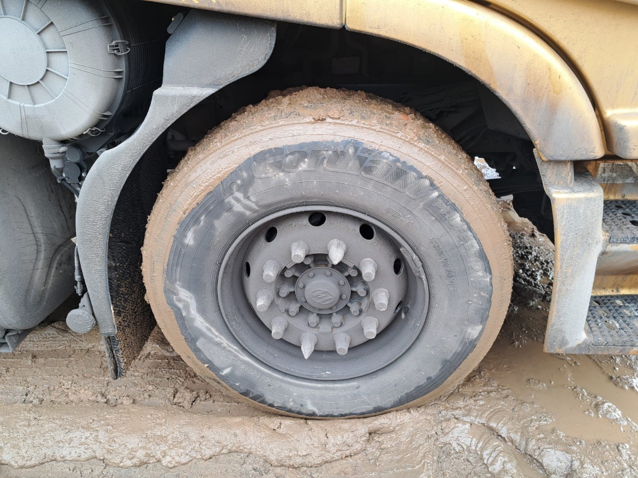 HONGYAN CQ* 4x2 Седельный тягач 2023 г. - фото 11