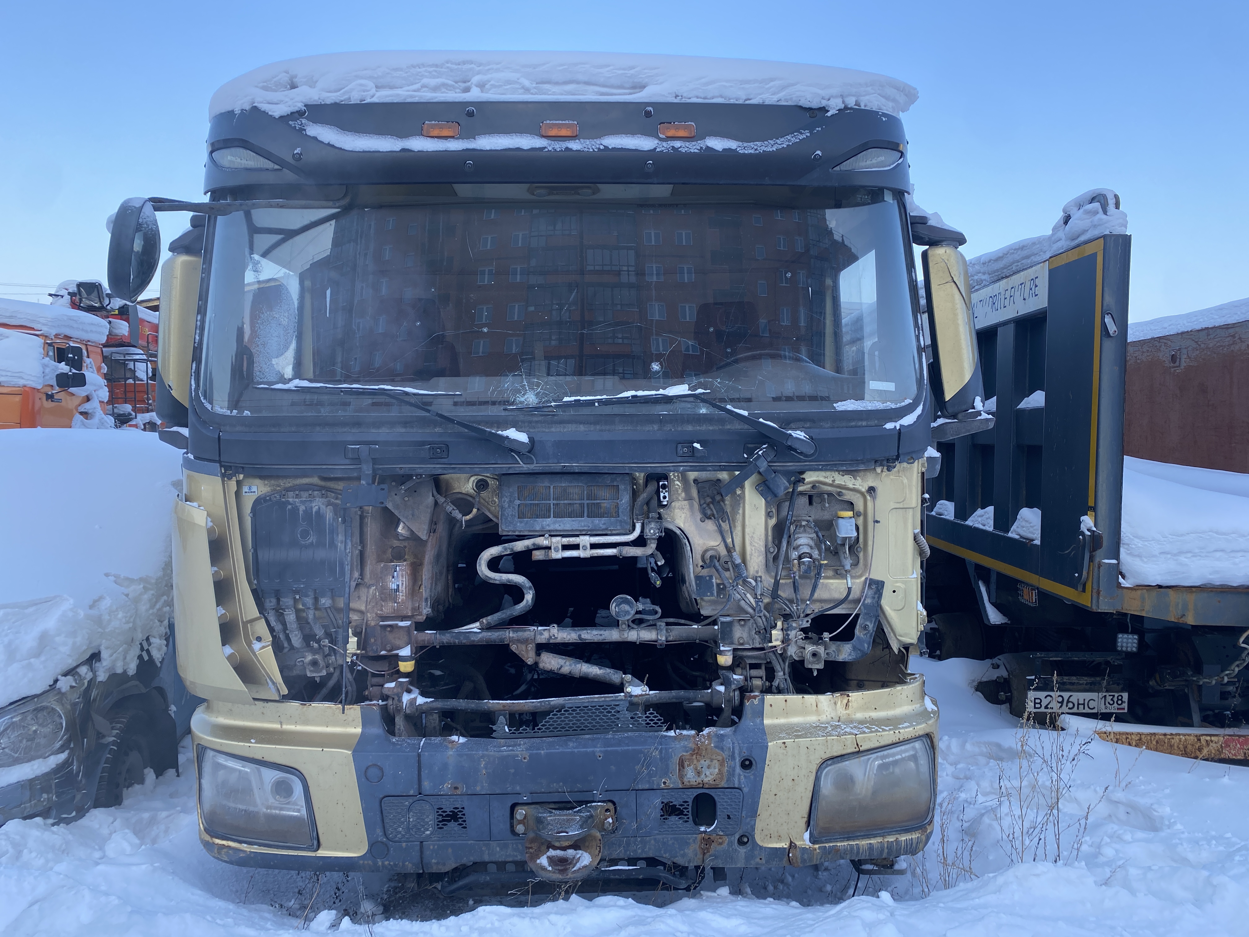 Shacman (Shaanxi) SX* 8x4 Самосвал 2021 г.