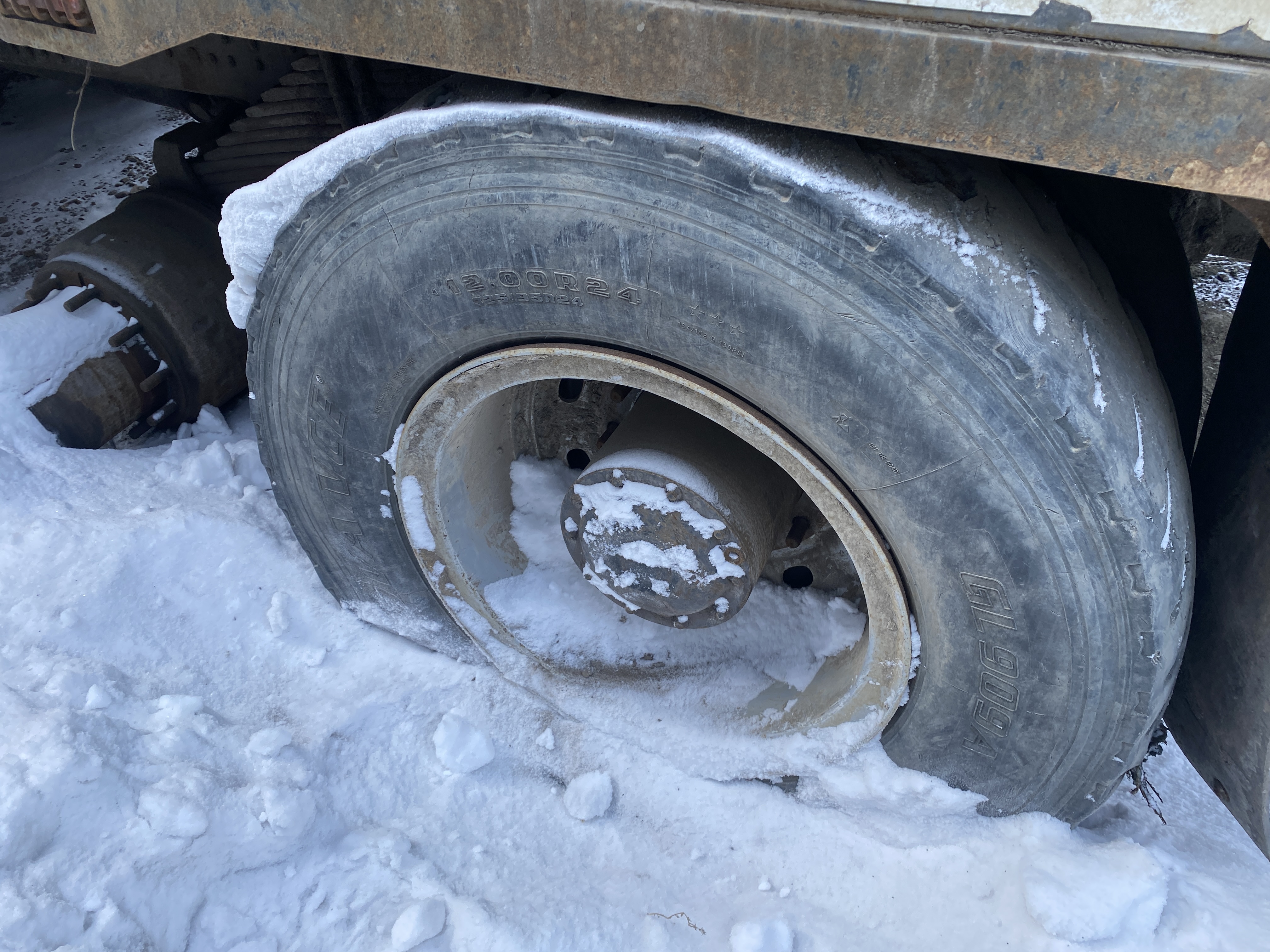 Shacman (Shaanxi) SX* 8x4 Самосвал 2021 г. - фото 16