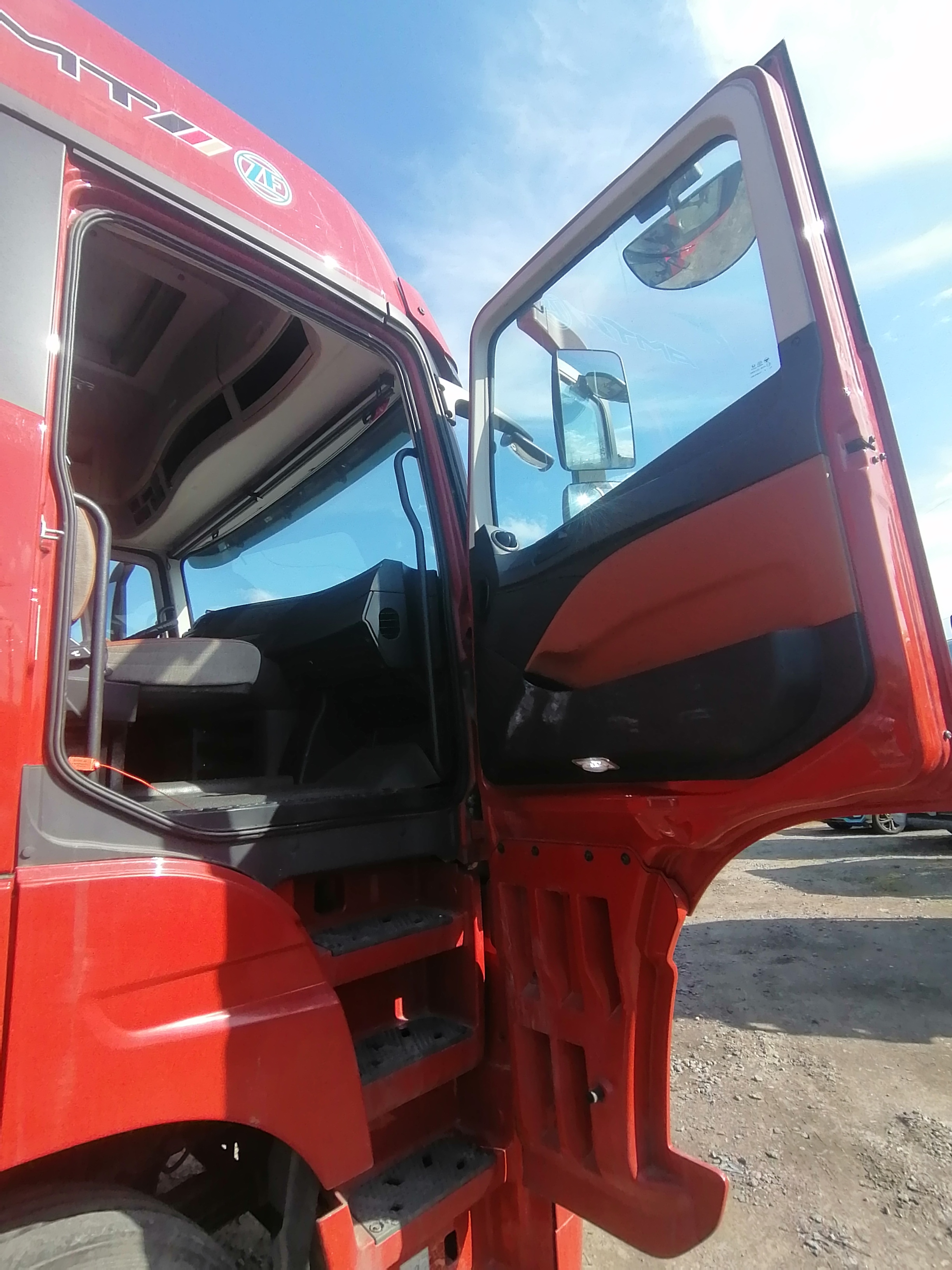 Foton AUMAN 4x2 Седельный тягач 2023 г. - фото 10