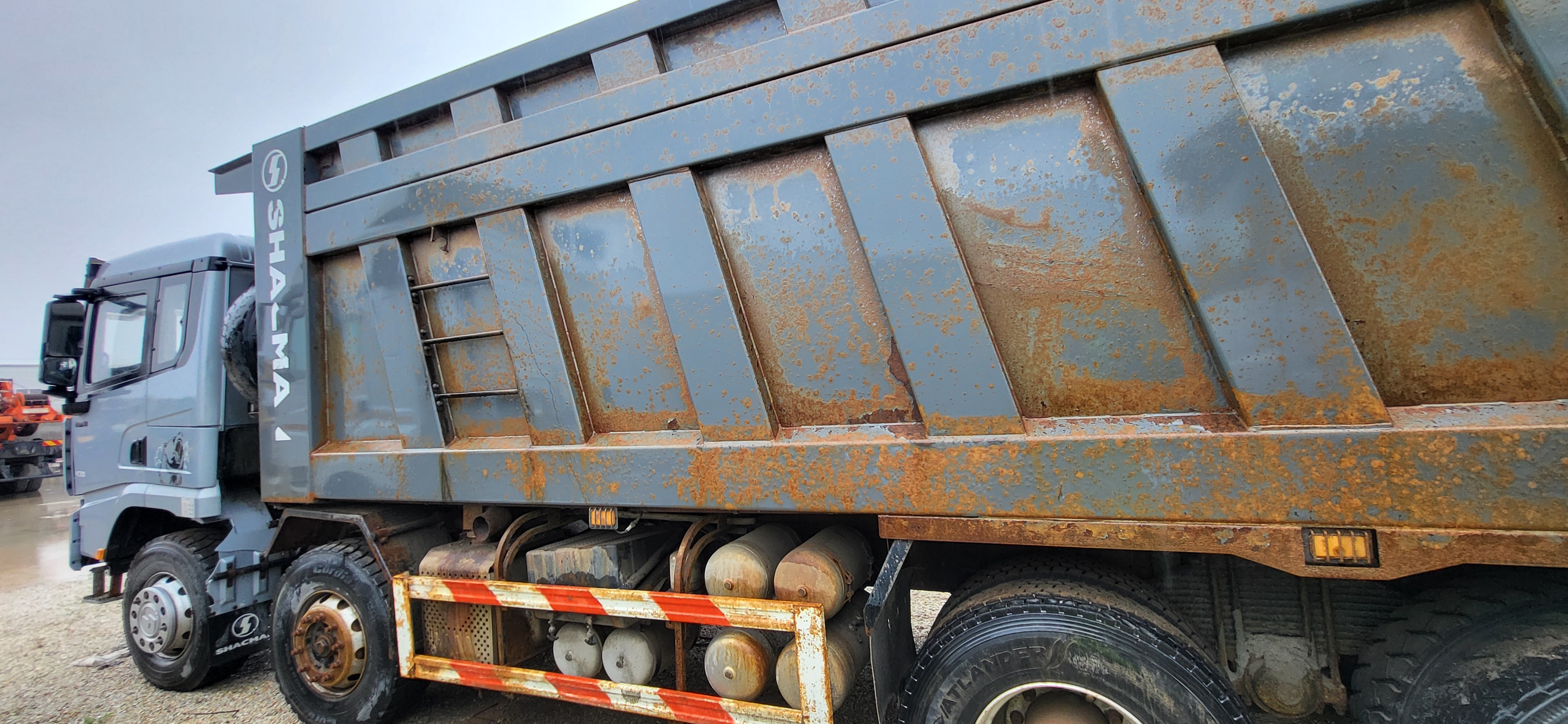 Shacman (Shaanxi) SX* 8x4 Самосвал 2023 г. - фото 5