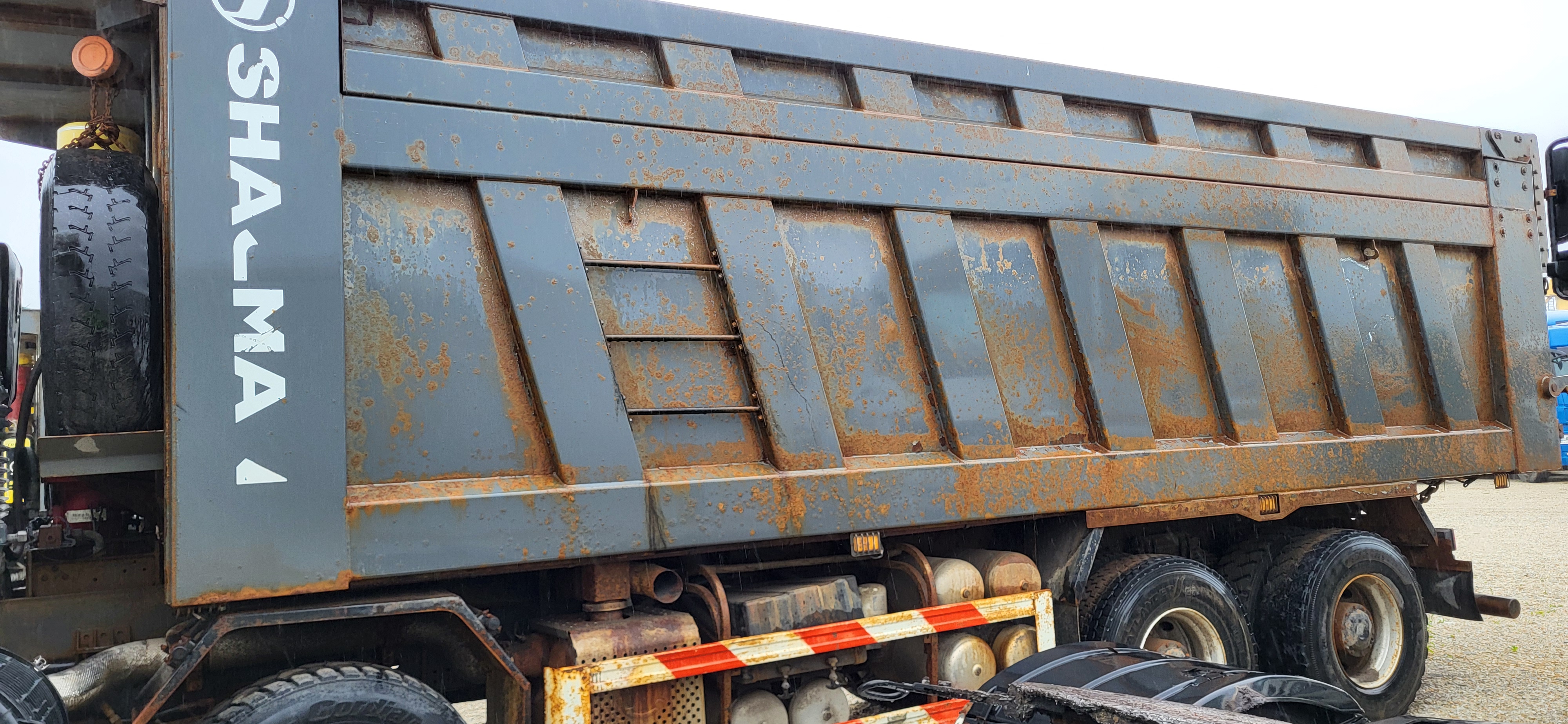 Shacman (Shaanxi) SX* 8x4 Самосвал 2023 г. - фото 9