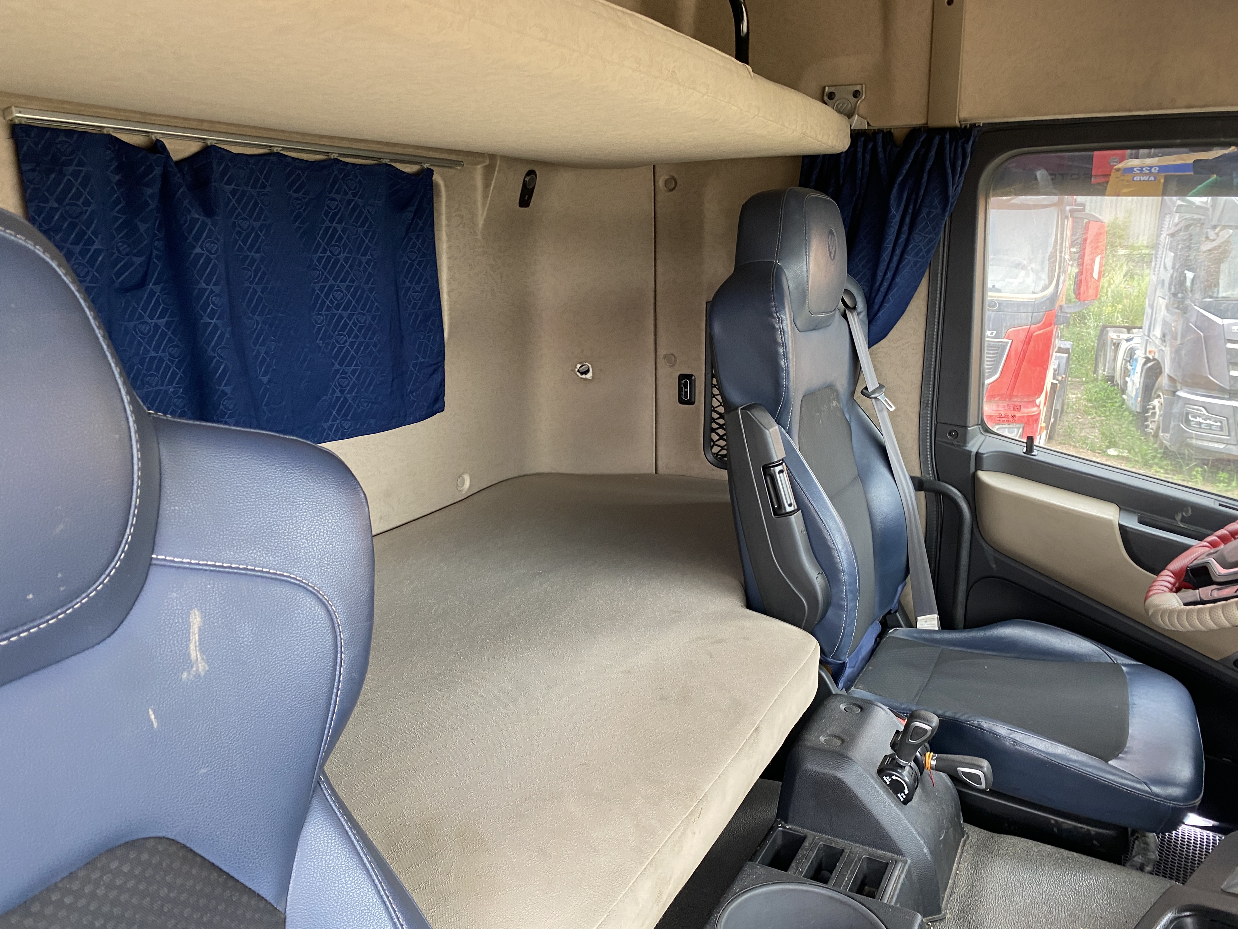 Foton AUMAN 4x2 Седельный тягач 2023 г. - фото 15