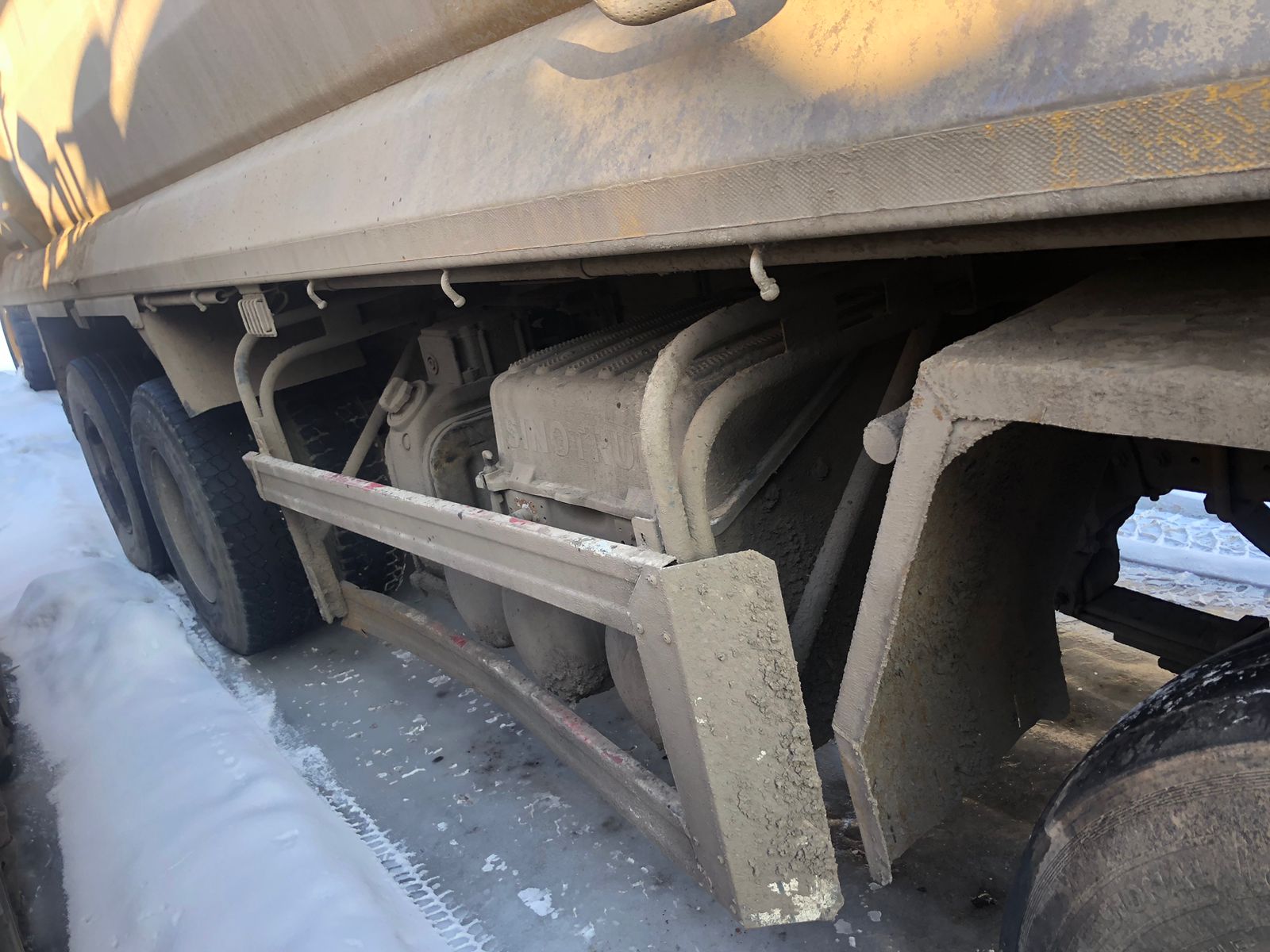 Howo T5G 8x4 Самосвал 2023 г. - фото 15