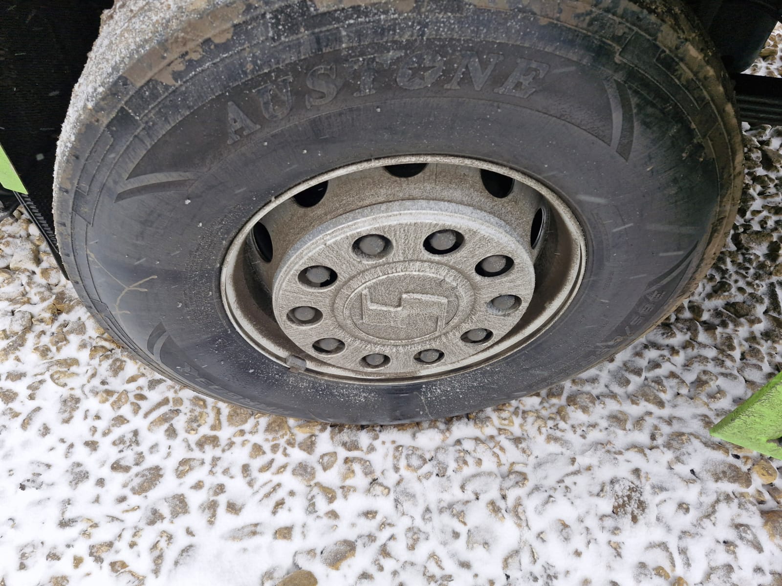 Shacman (Shaanxi) SX* 6x4 Седельный тягач 2023 г. - фото 14