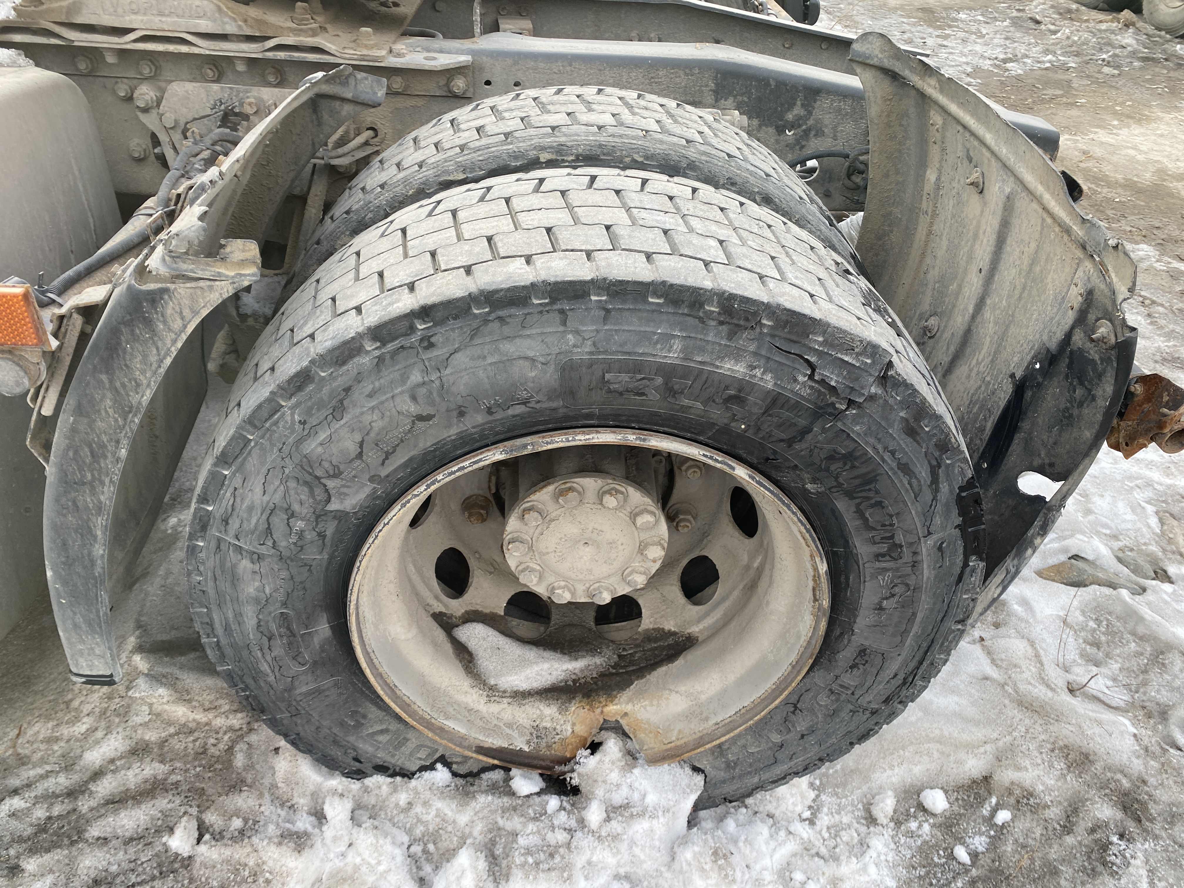 КамАЗ 5490 4x2 Седельный тягач 2021 г. - фото 7