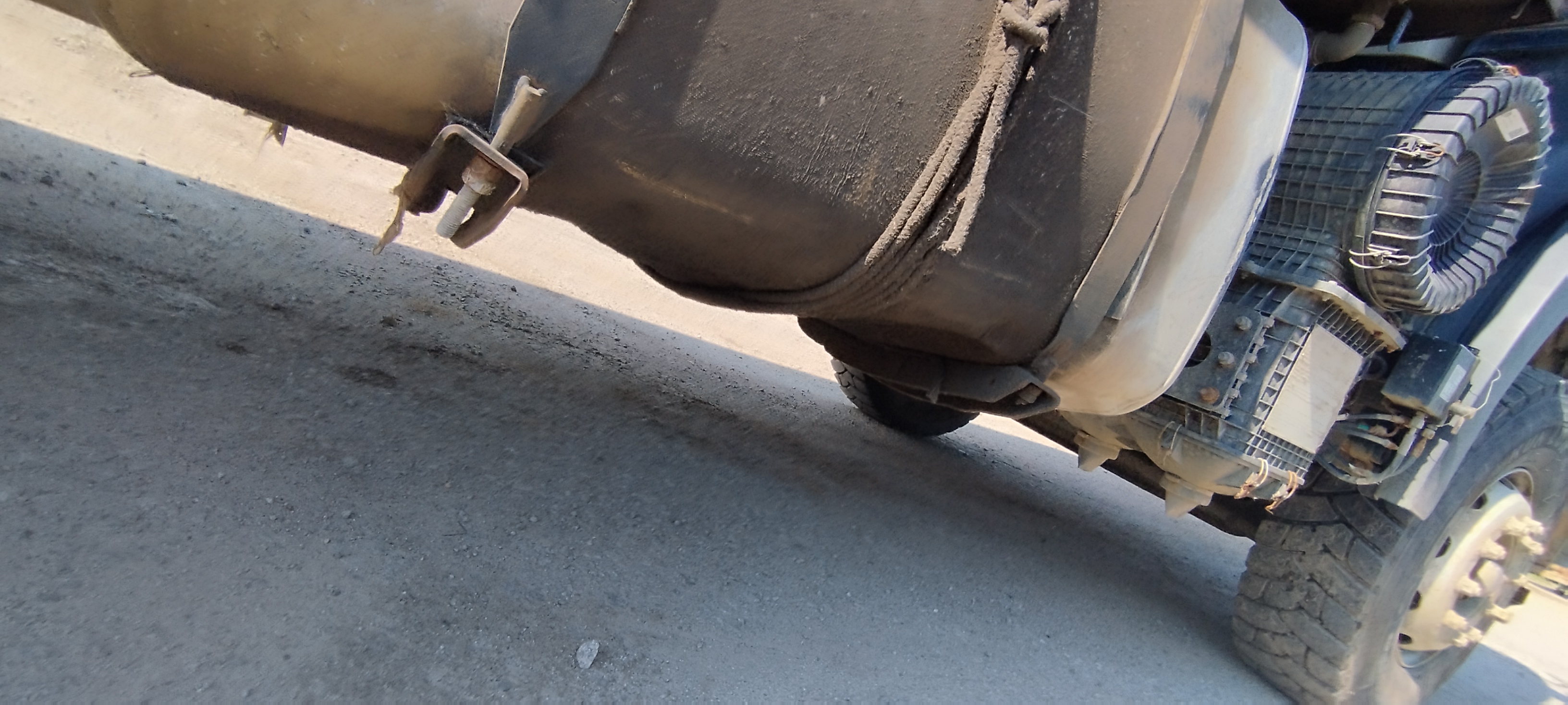 FAW J6 6x4 Самосвал 2022 г. - фото 19