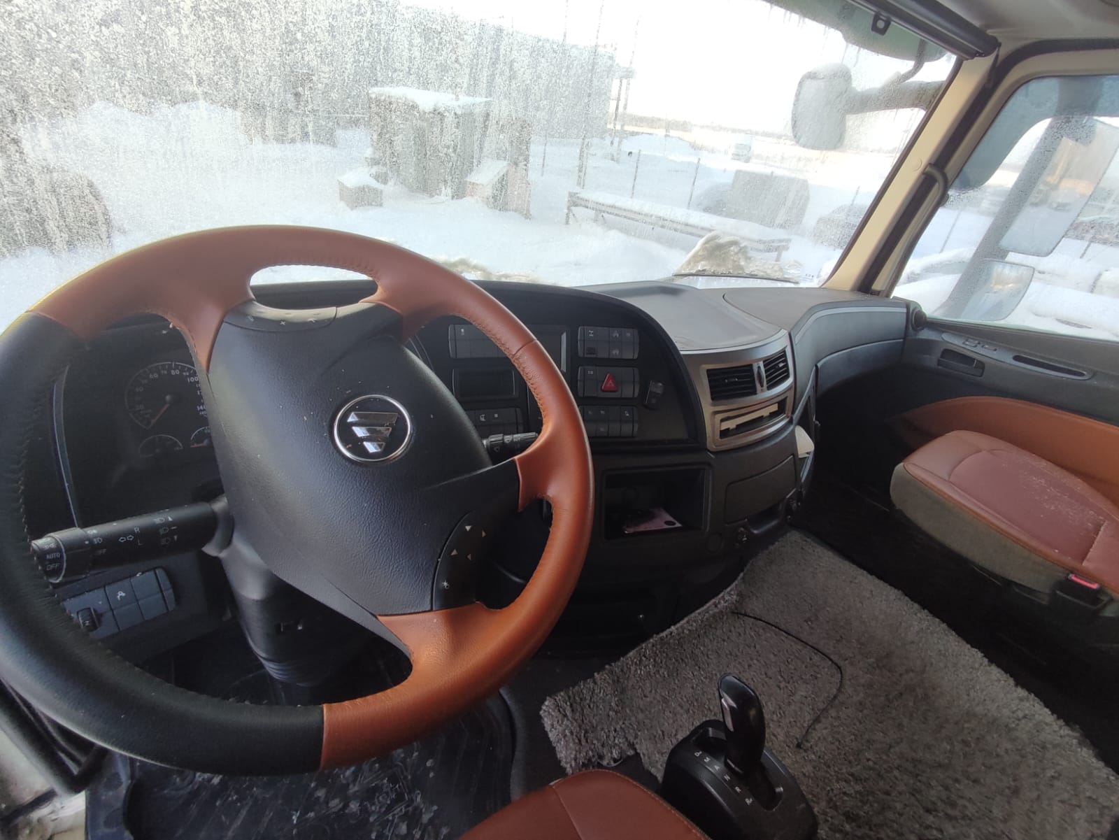 Foton AUMAN 4x2 Седельный тягач 2023 г. - фото 6