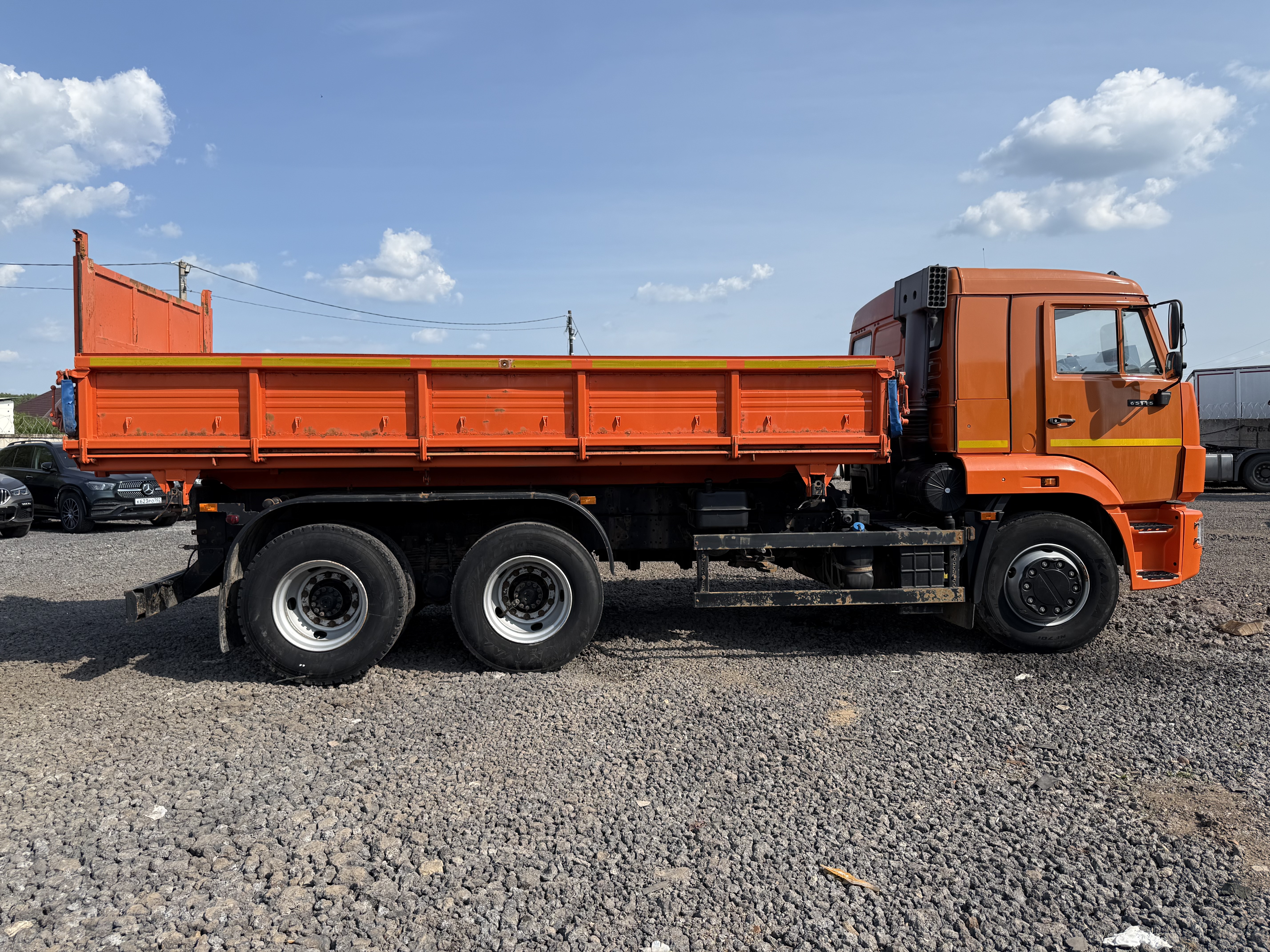 НефАЗ 4514* на шасси КамАЗ 65115 6x4 Самосвал 2022 г. - фото 2