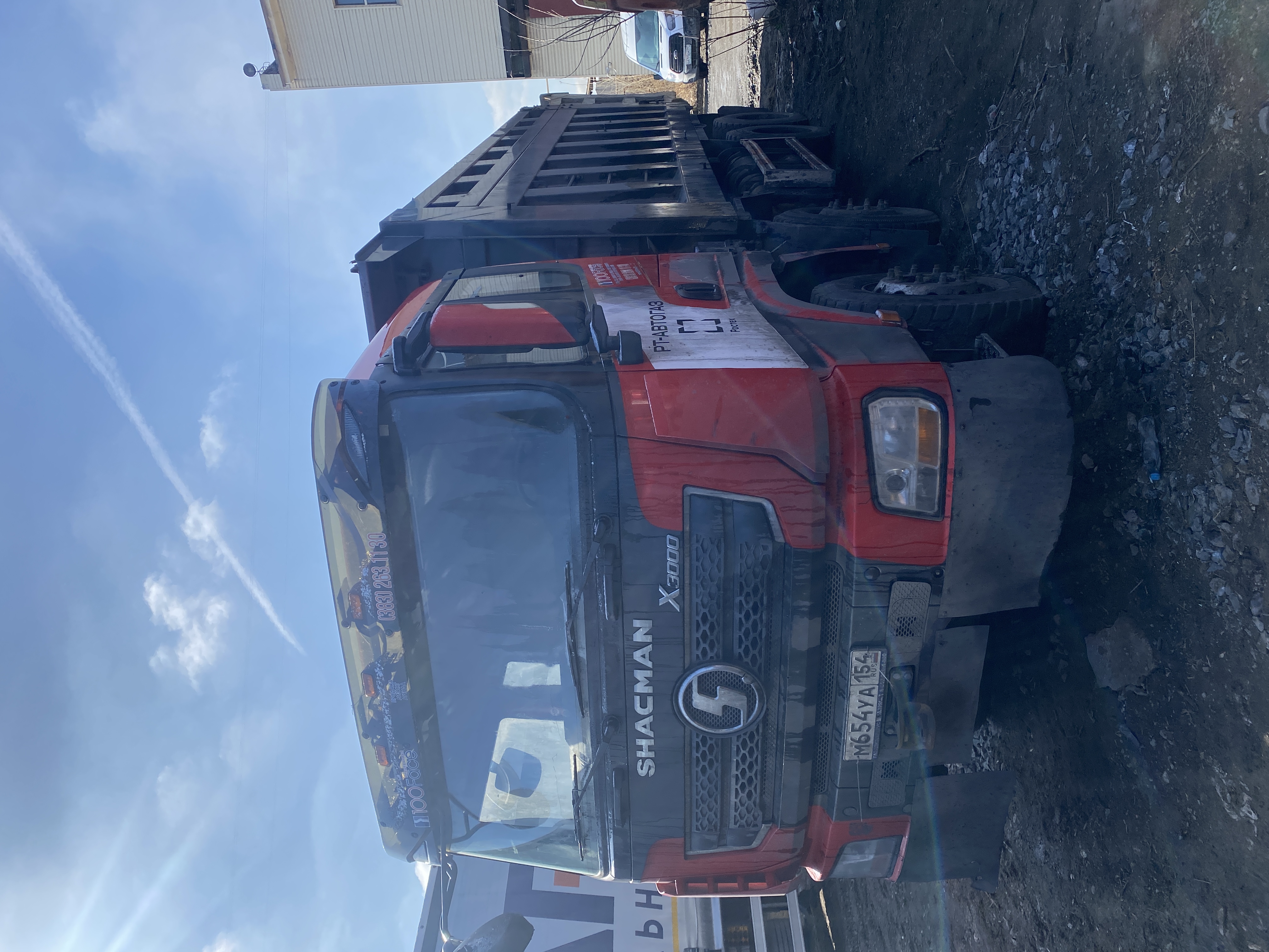 Shacman (Shaanxi) SX* 8x4 Самосвал 2023 г.