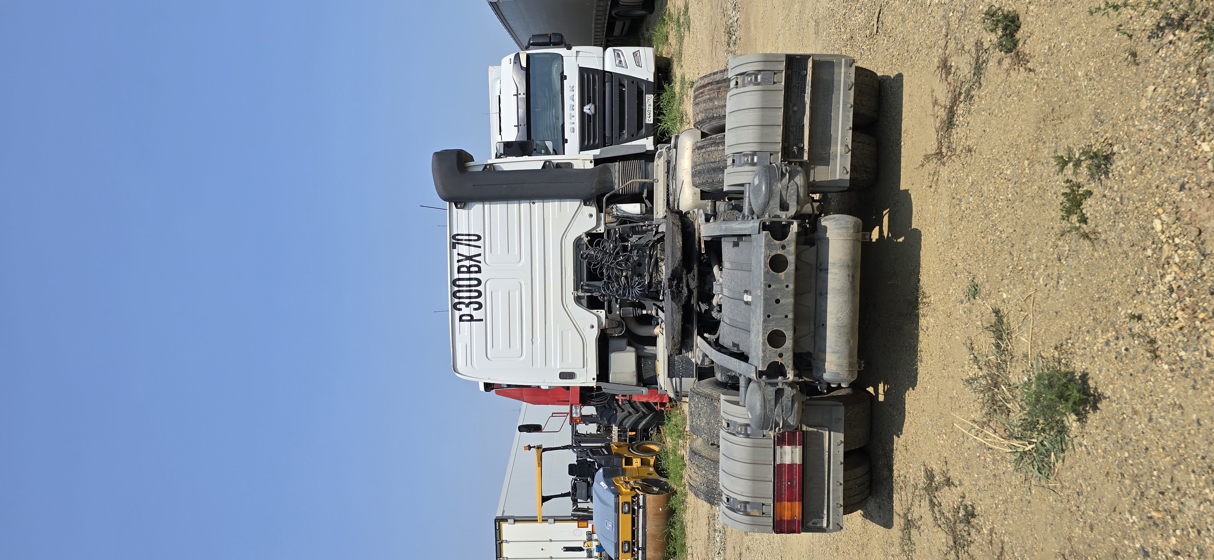 Mercedes-Benz AXOR 4x2 Седельный тягач 2017 г. - фото 5