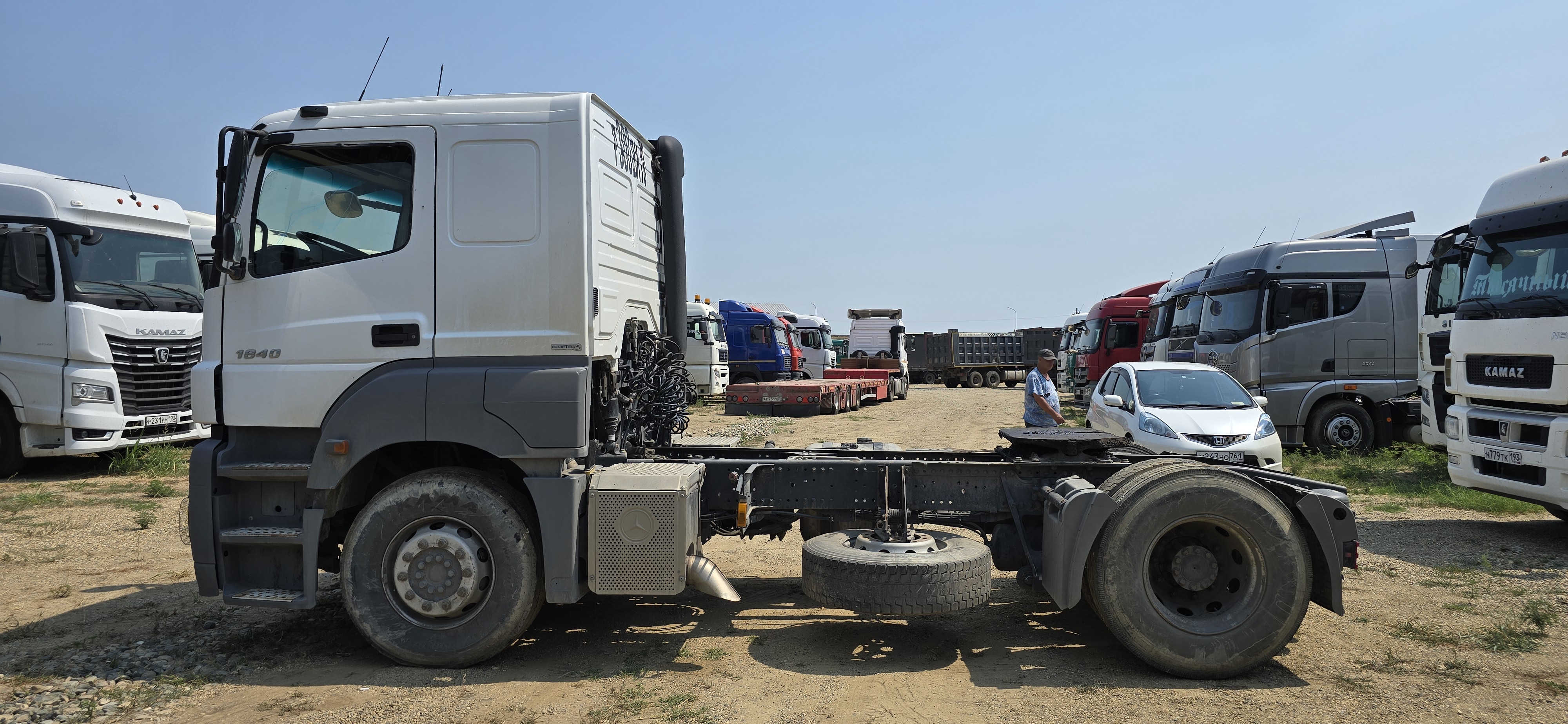 Mercedes-Benz AXOR 4x2 Седельный тягач 2017 г. - фото 7