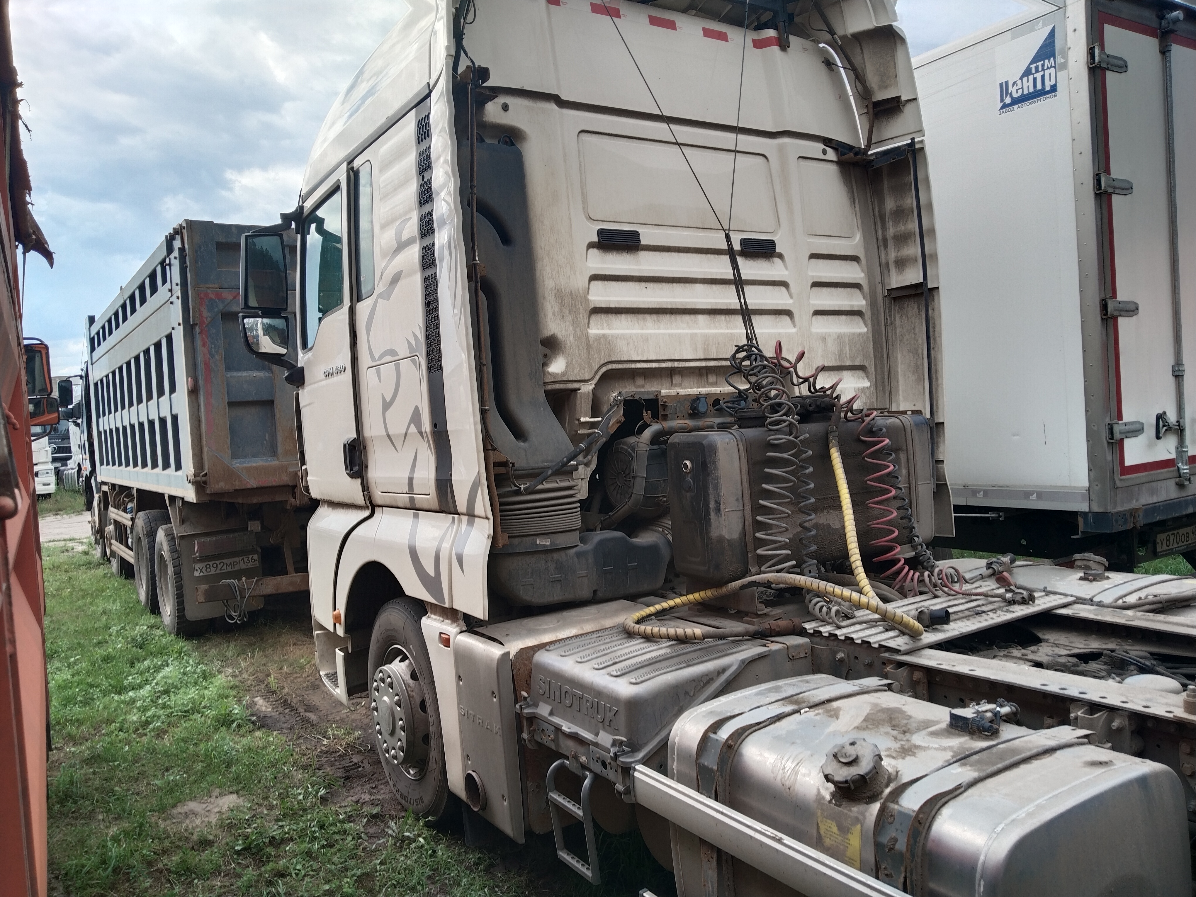 SITRAK C7H 4x2 Седельный тягач 2023 г. - фото 11