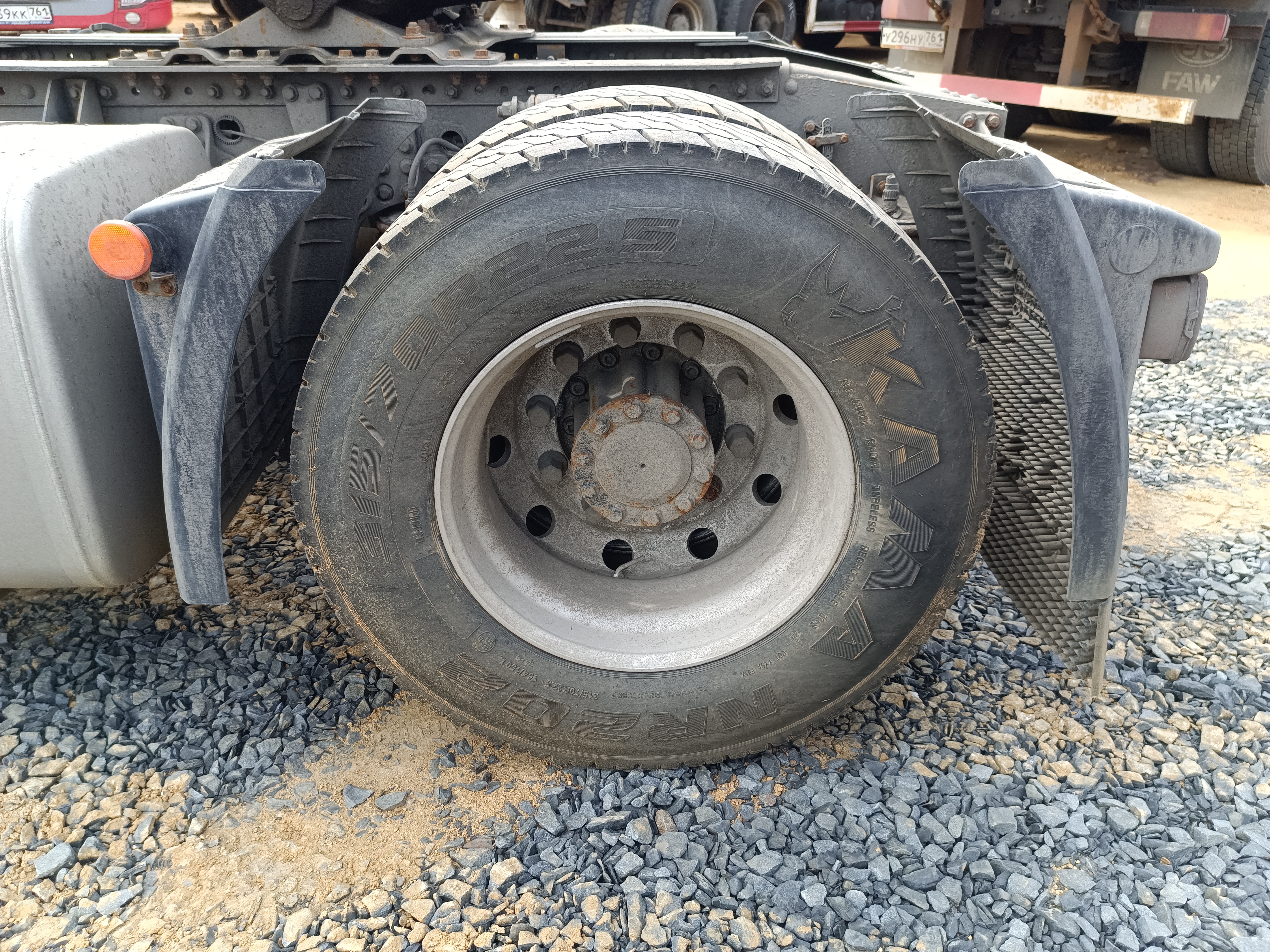 FAW JH6 4x2 Седельный тягач 2023 г. - фото 18