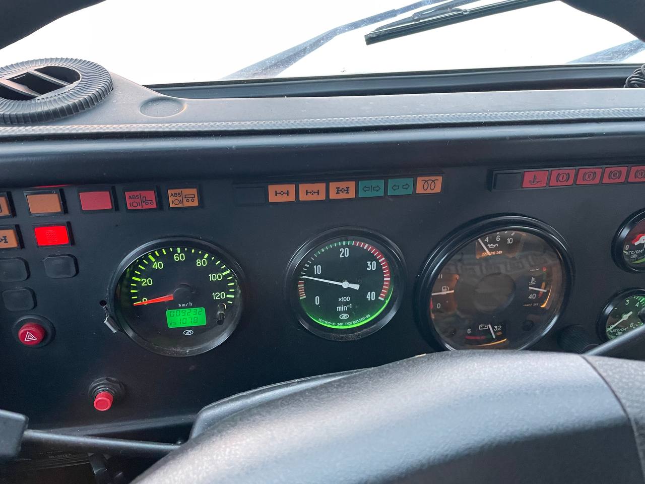 КамАЗ 44108 6x6 Седельный тягач 2023 г. - фото 6