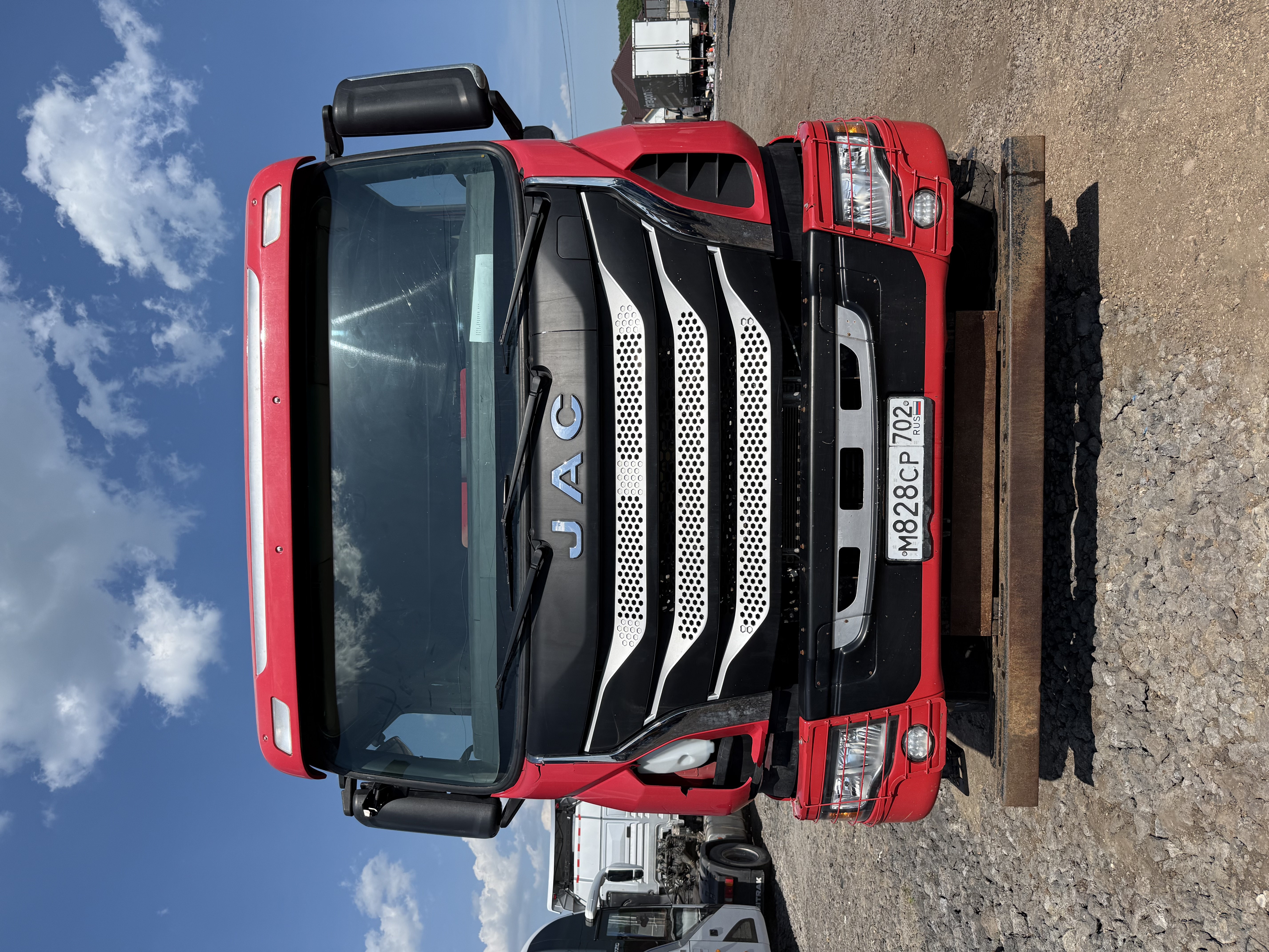 JAC N410 8x4 Самосвал 2023 г.