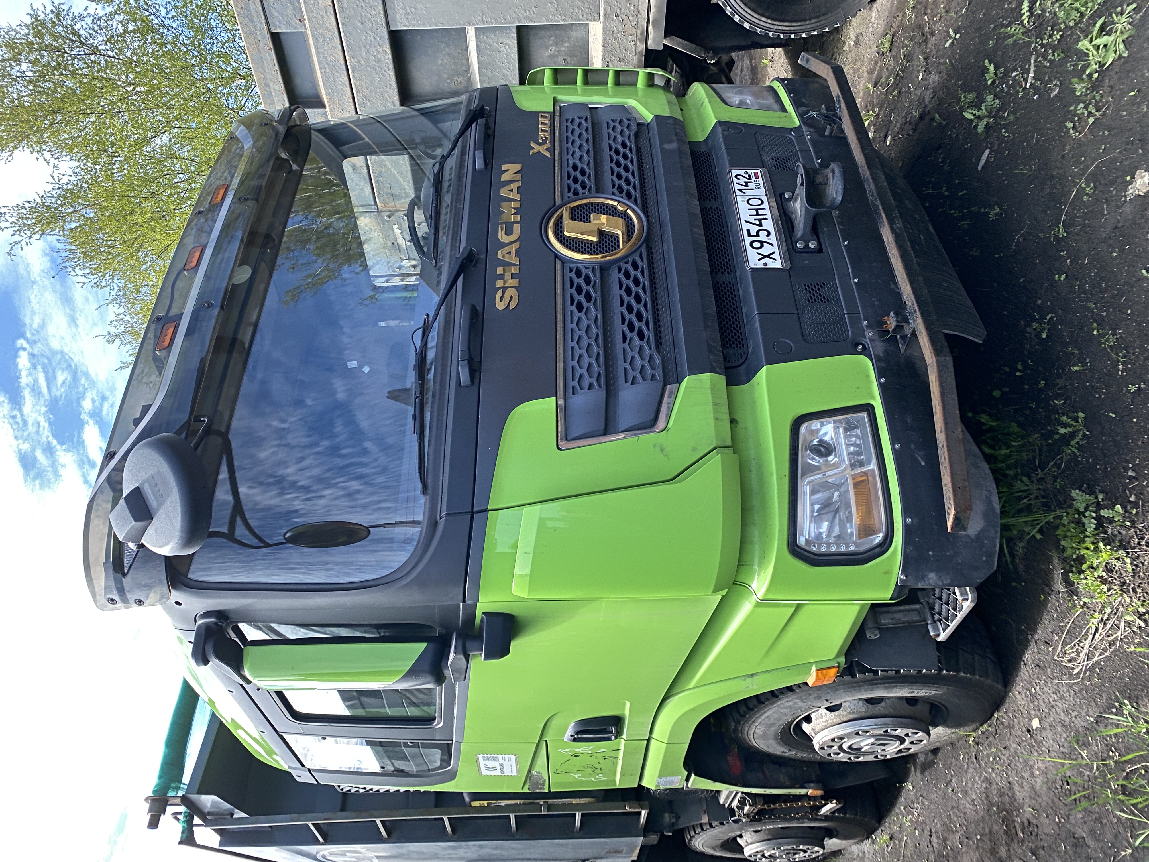 Shacman (Shaanxi) SX* 8x4 Самосвал 2022 г.