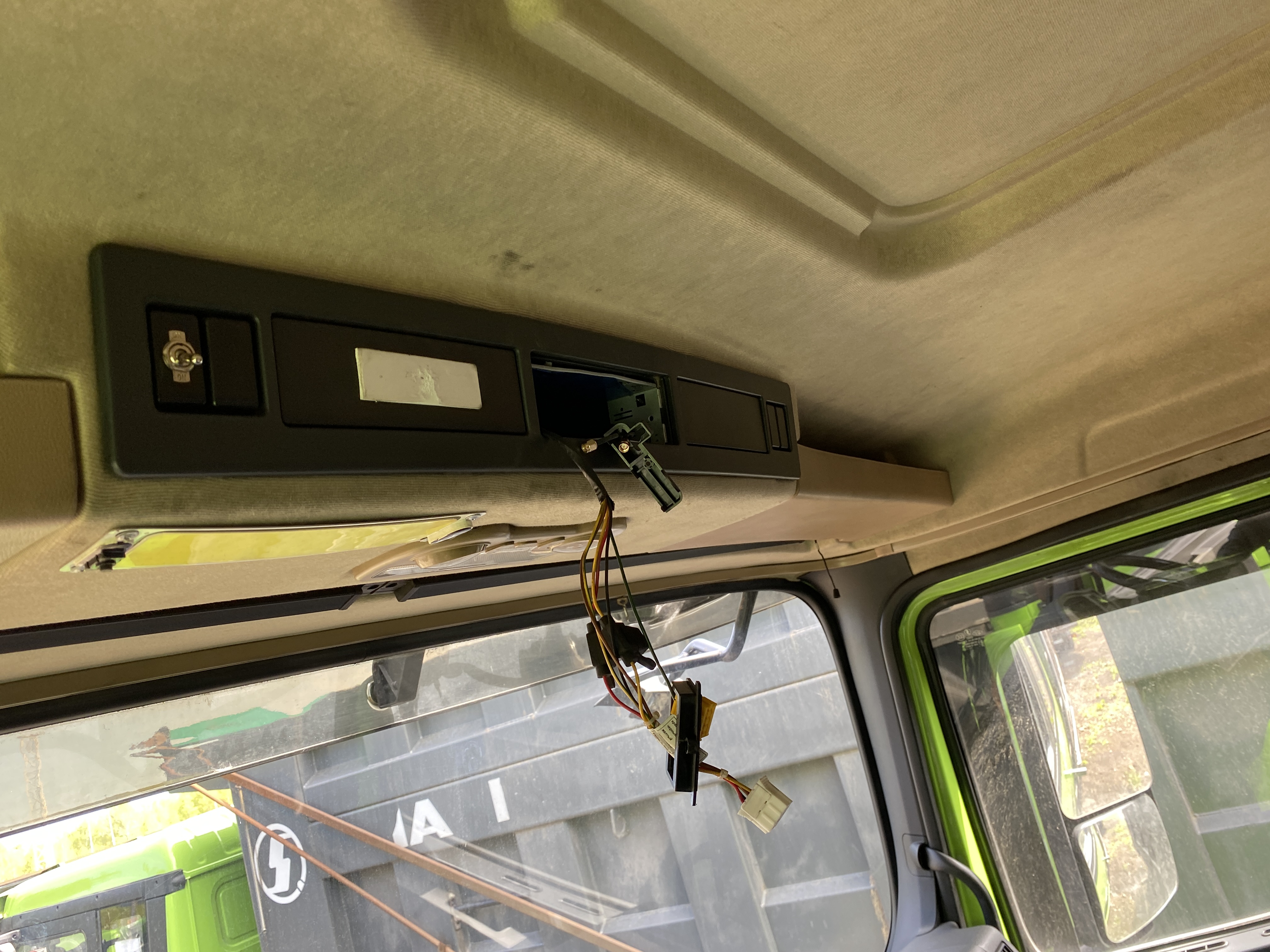 Shacman (Shaanxi) SX* 8x4 Самосвал 2022 г. - фото 9