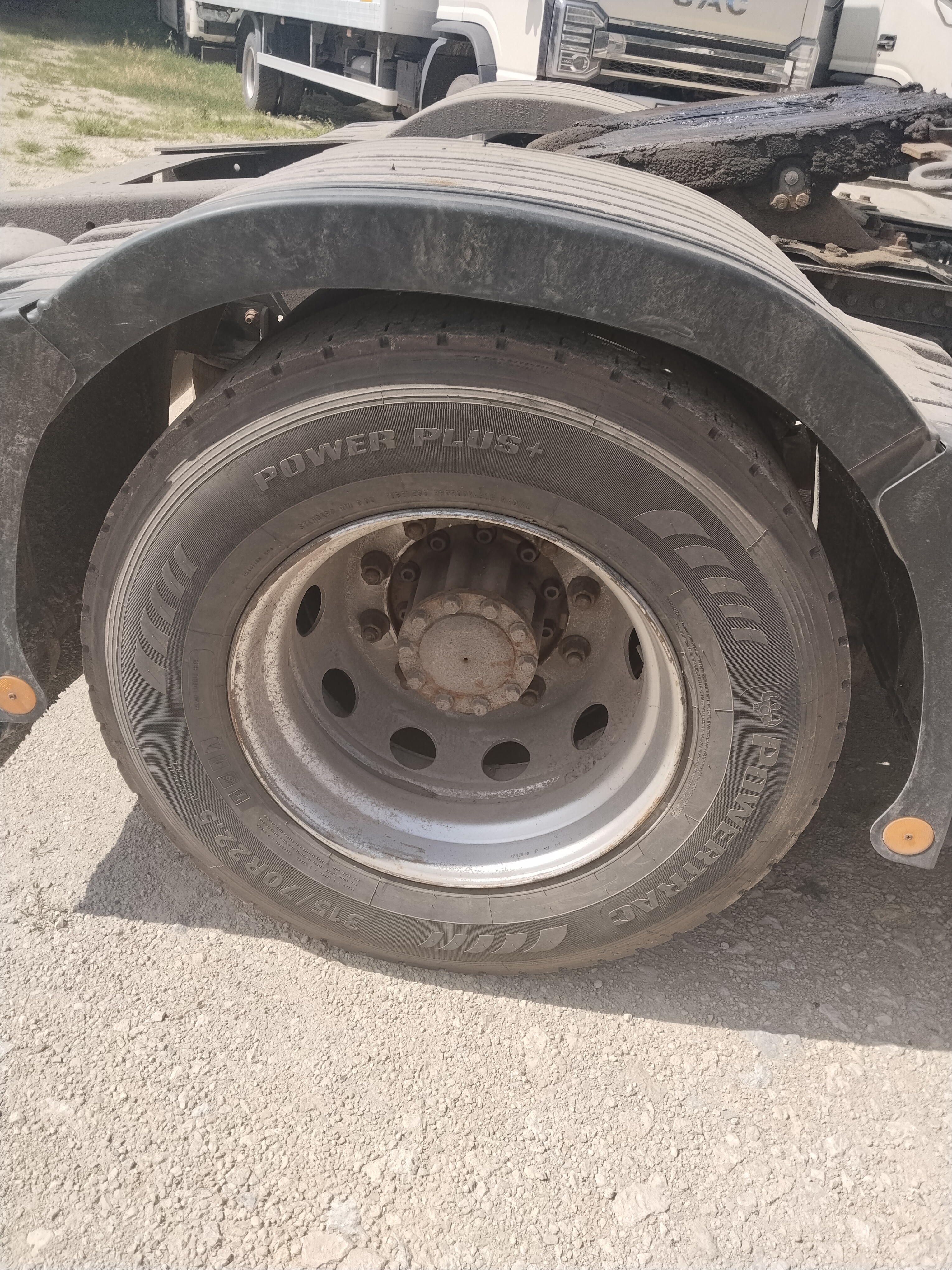 Foton AUMAN 4x2 Седельный тягач 2023 г. - фото 3