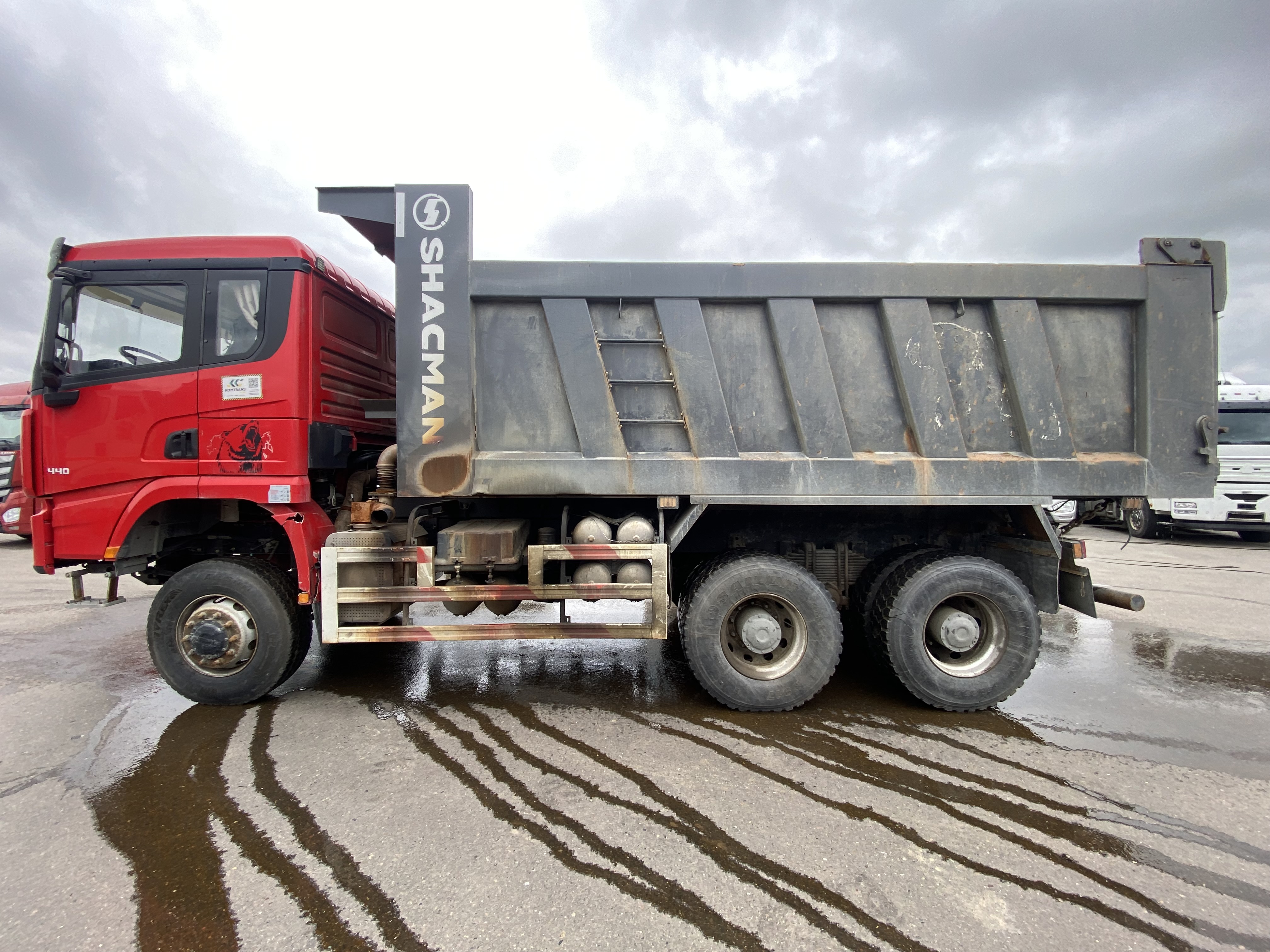 Shacman (Shaanxi) SX* 6x6 Самосвал 2023 г. - фото 5