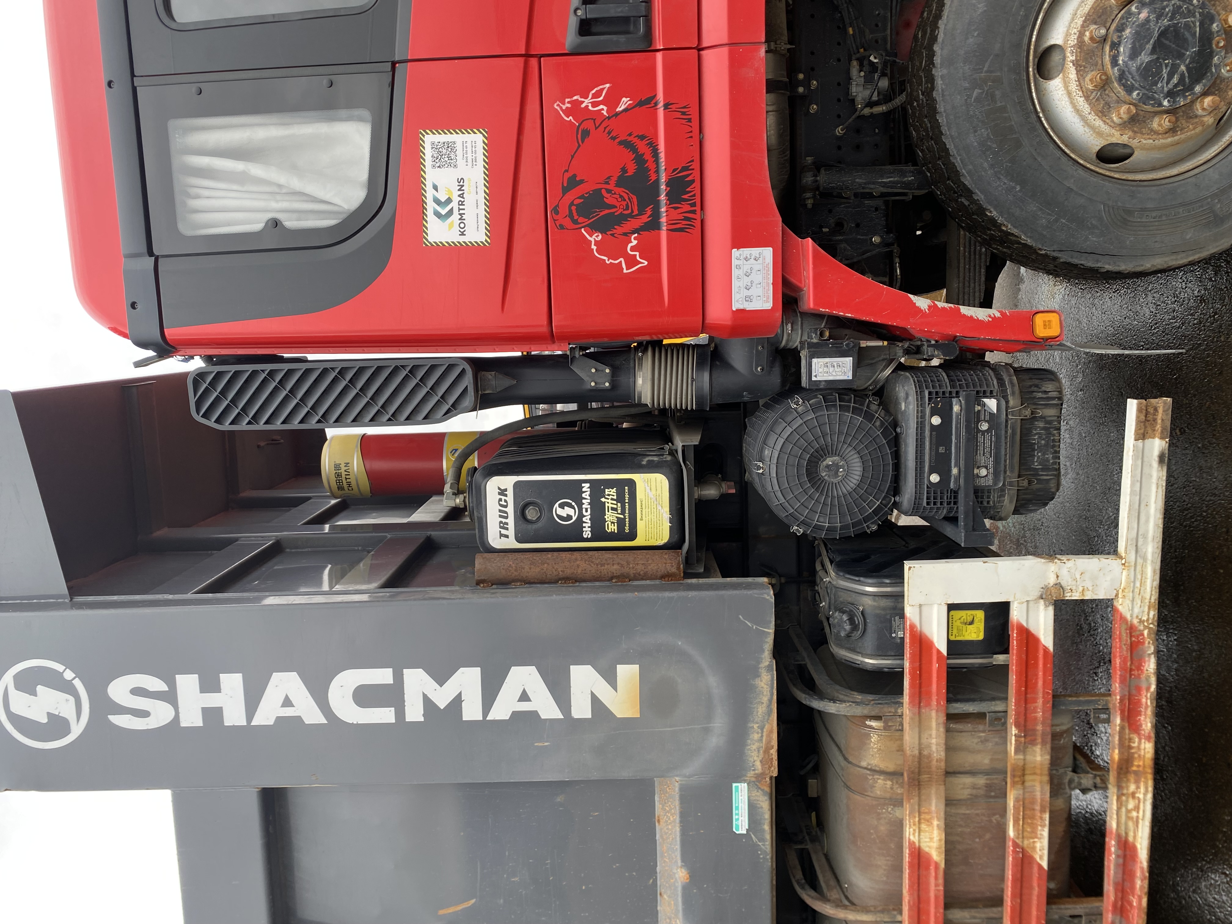 Shacman (Shaanxi) SX* 6x6 Самосвал 2023 г. - фото 9