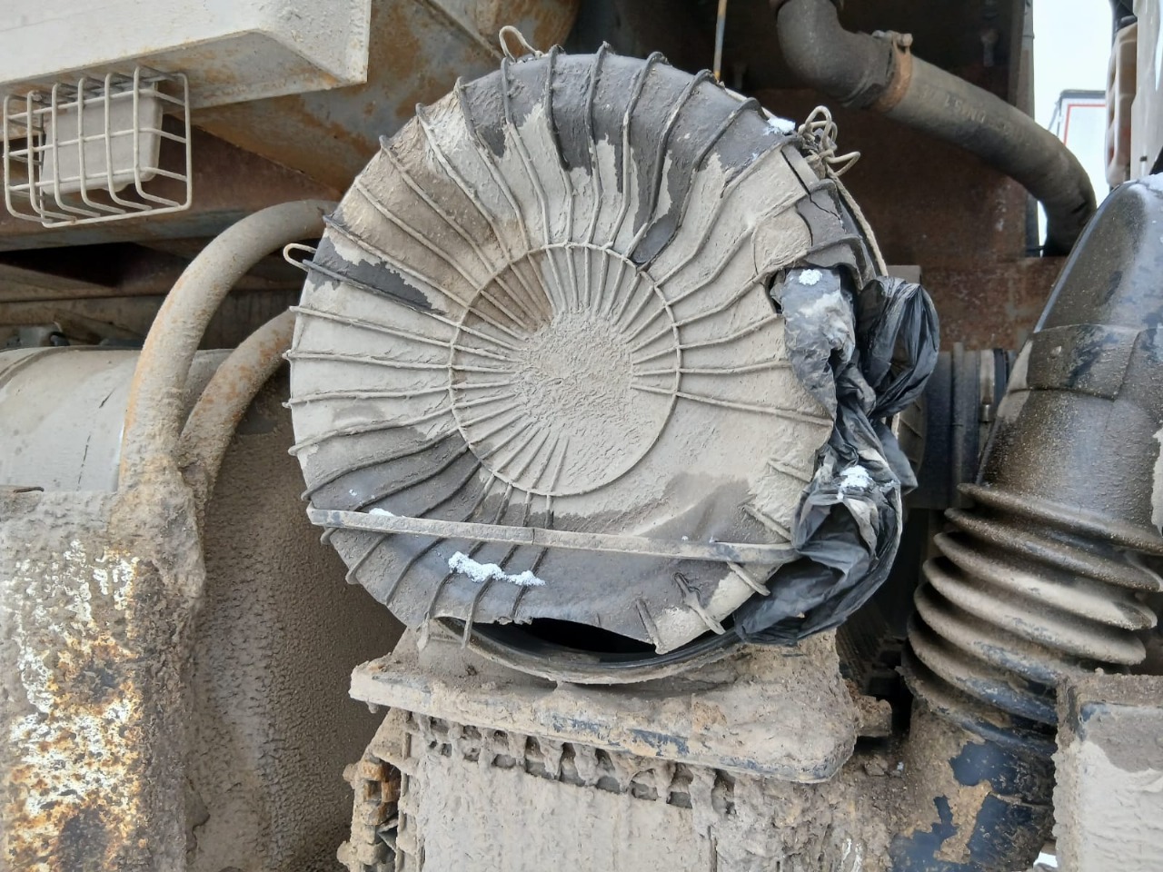 FAW J6 6x4 Самосвал 2022 г. - фото 15