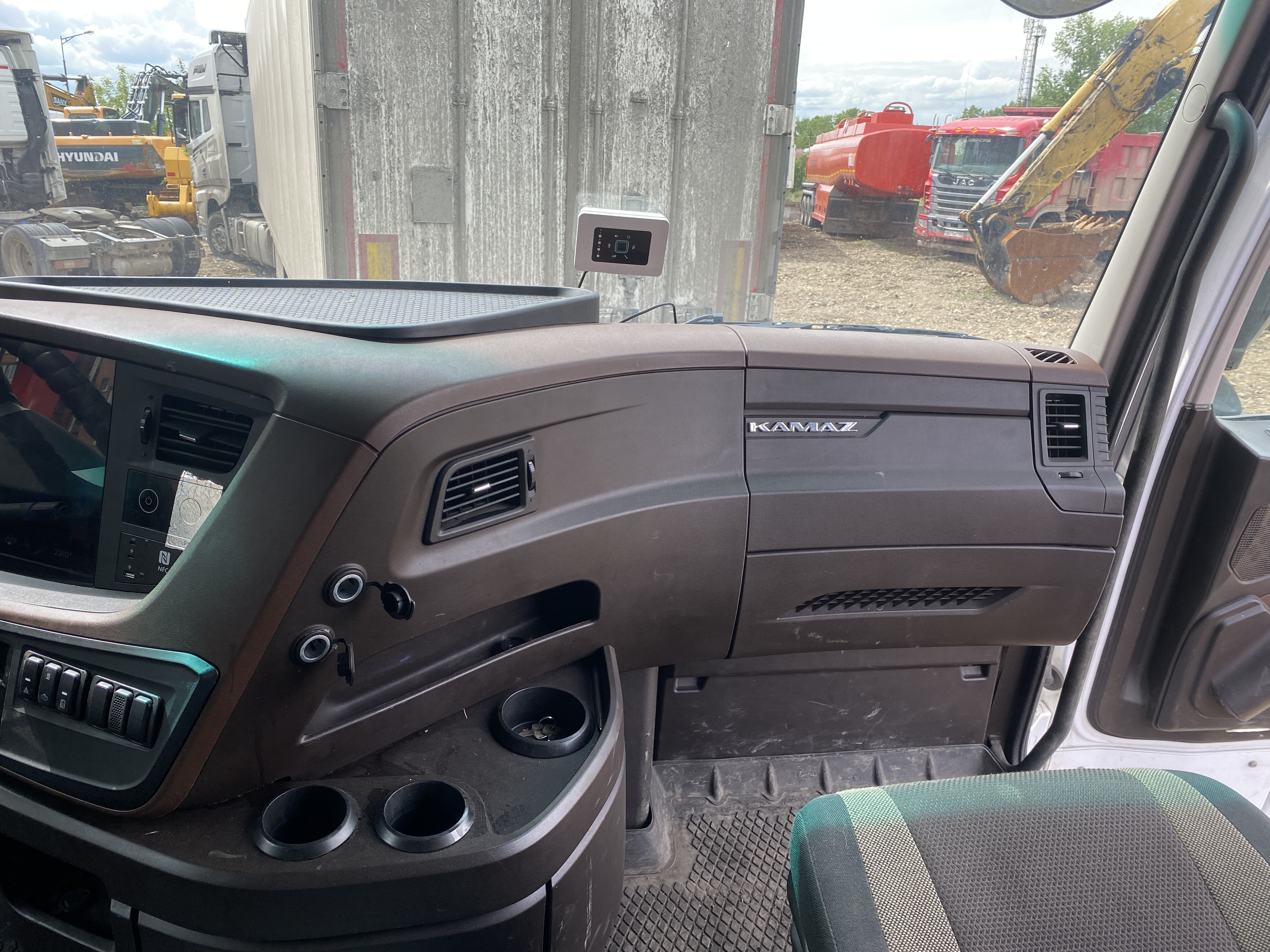 КамАЗ 54901 4x2 Седельный тягач 2023 г. - фото 10