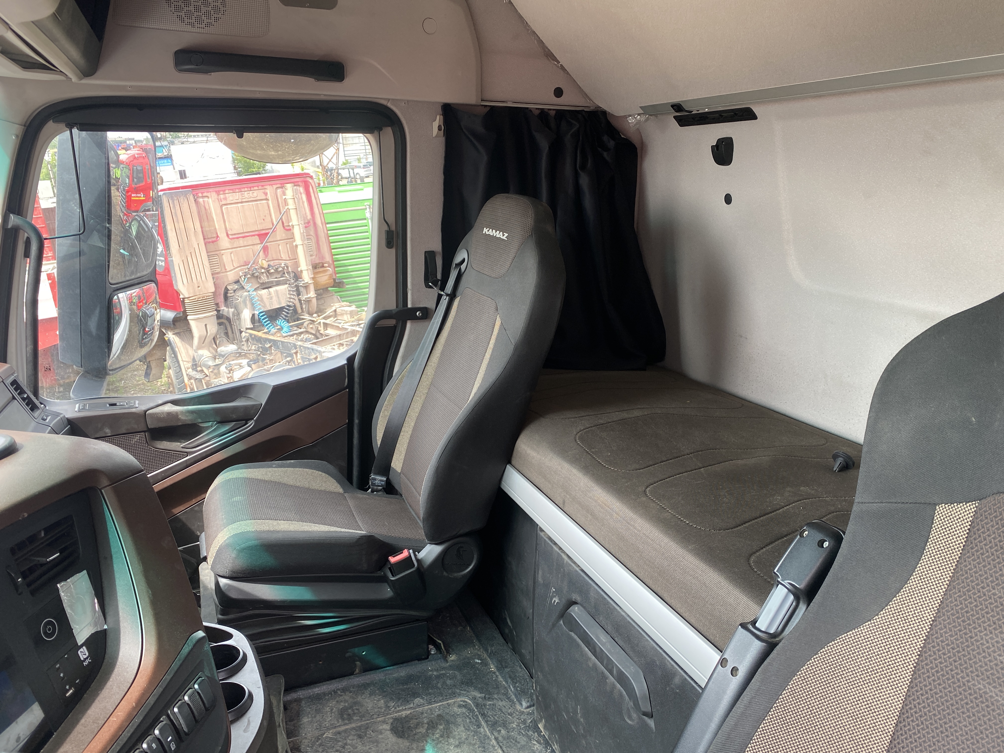 КамАЗ 54901 4x2 Седельный тягач 2023 г. - фото 14