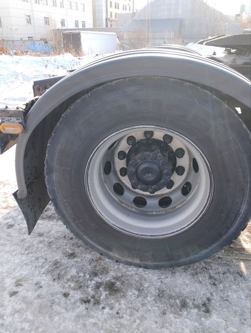 КамАЗ 5490 4x2 Седельный тягач 2021 г. - фото 6