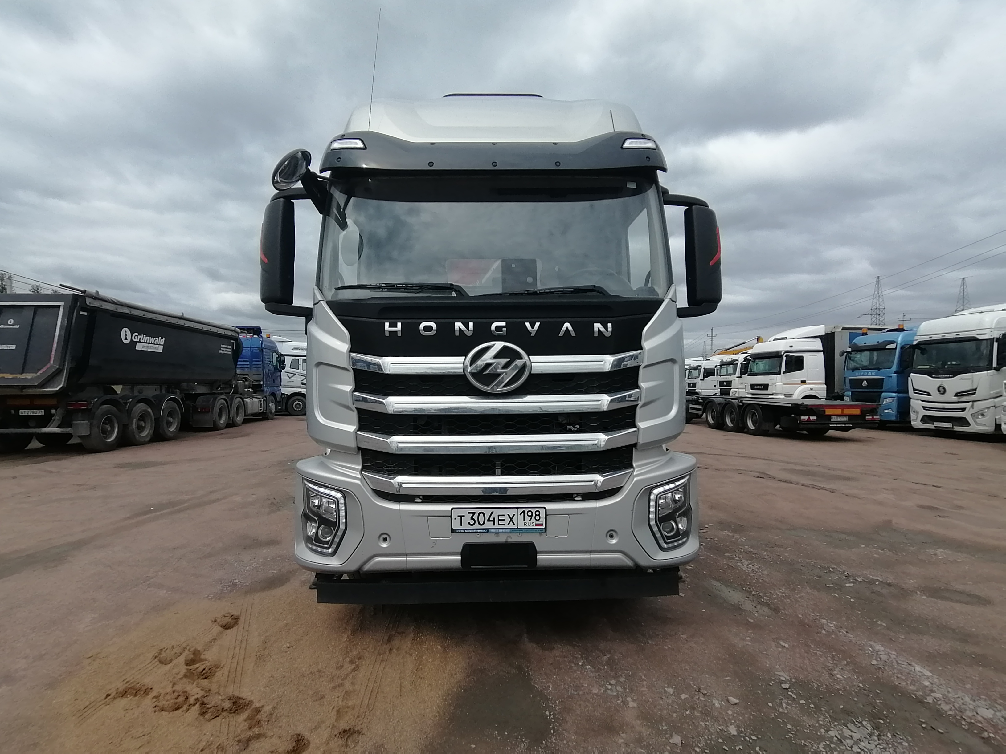 HONGYAN CQ* 6x4 Седельный тягач 2023 г.