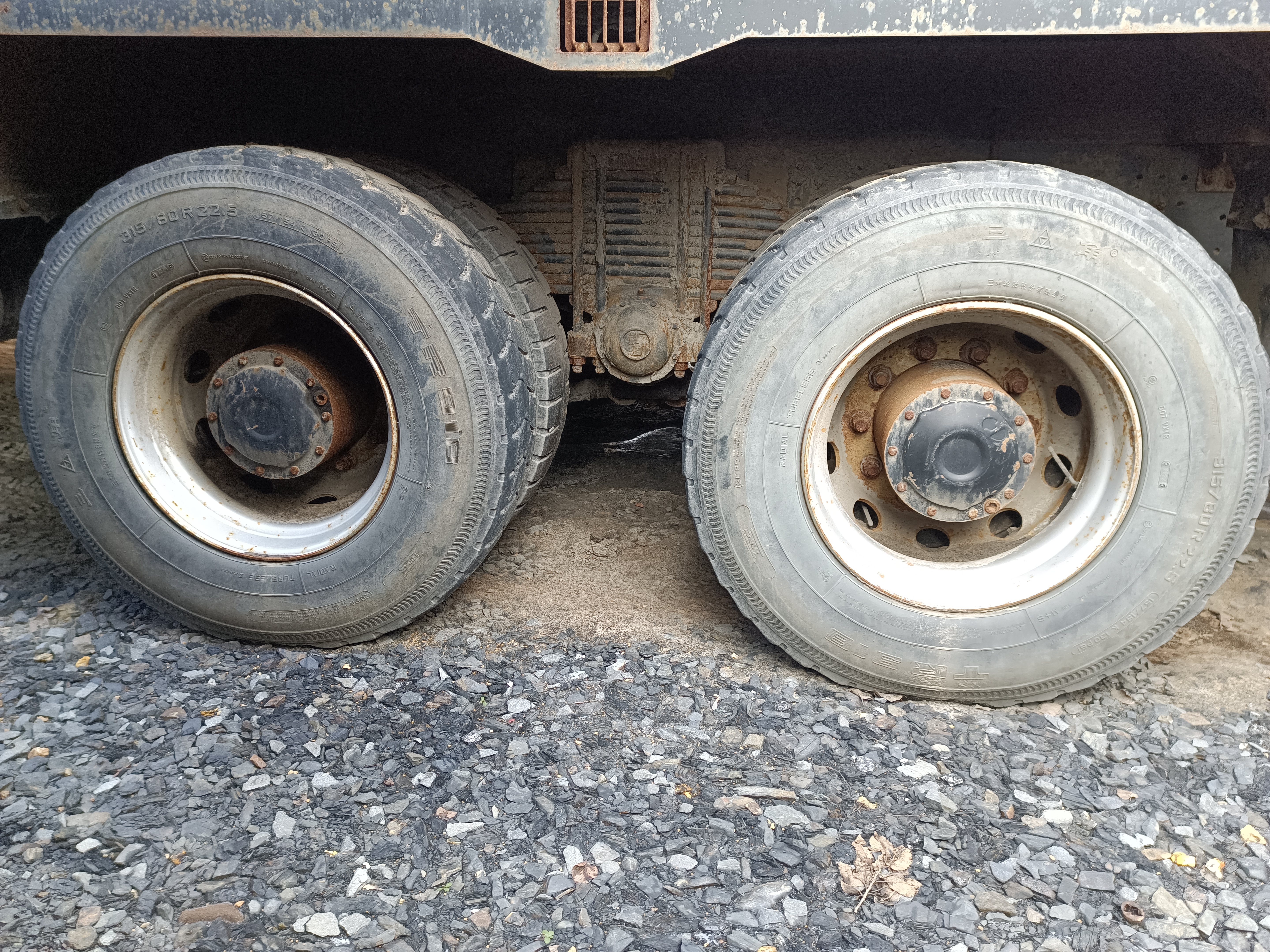 Shacman (Shaanxi) SX* 8x4 Самосвал 2022 г. - фото 9