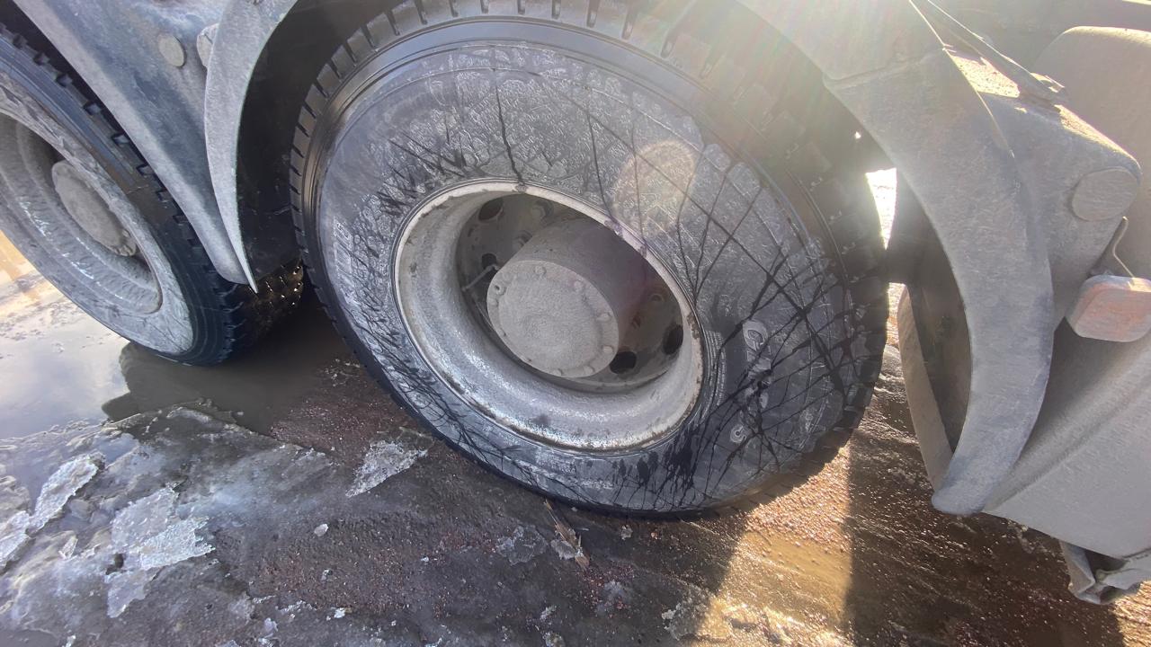 Shacman (Shaanxi) SX* 6x4 Седельный тягач 2022 г. - фото 6