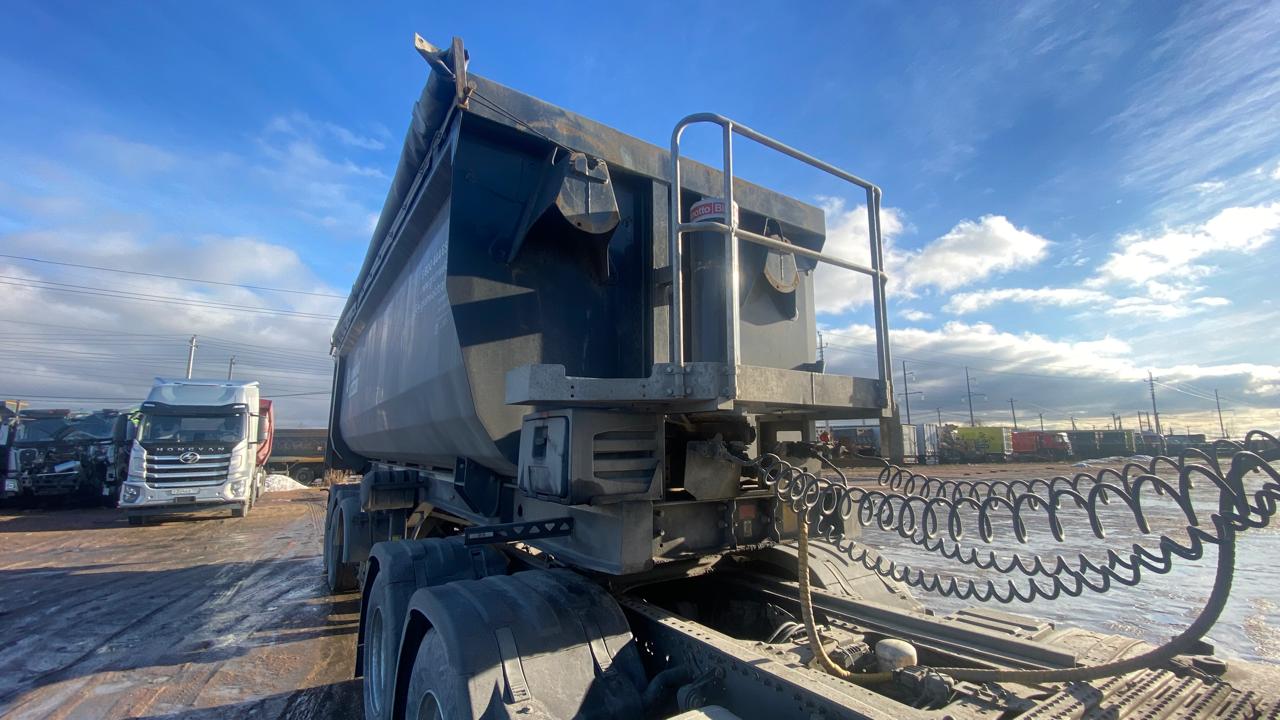 Grunwald 9453 Полуприцеп самосвальный