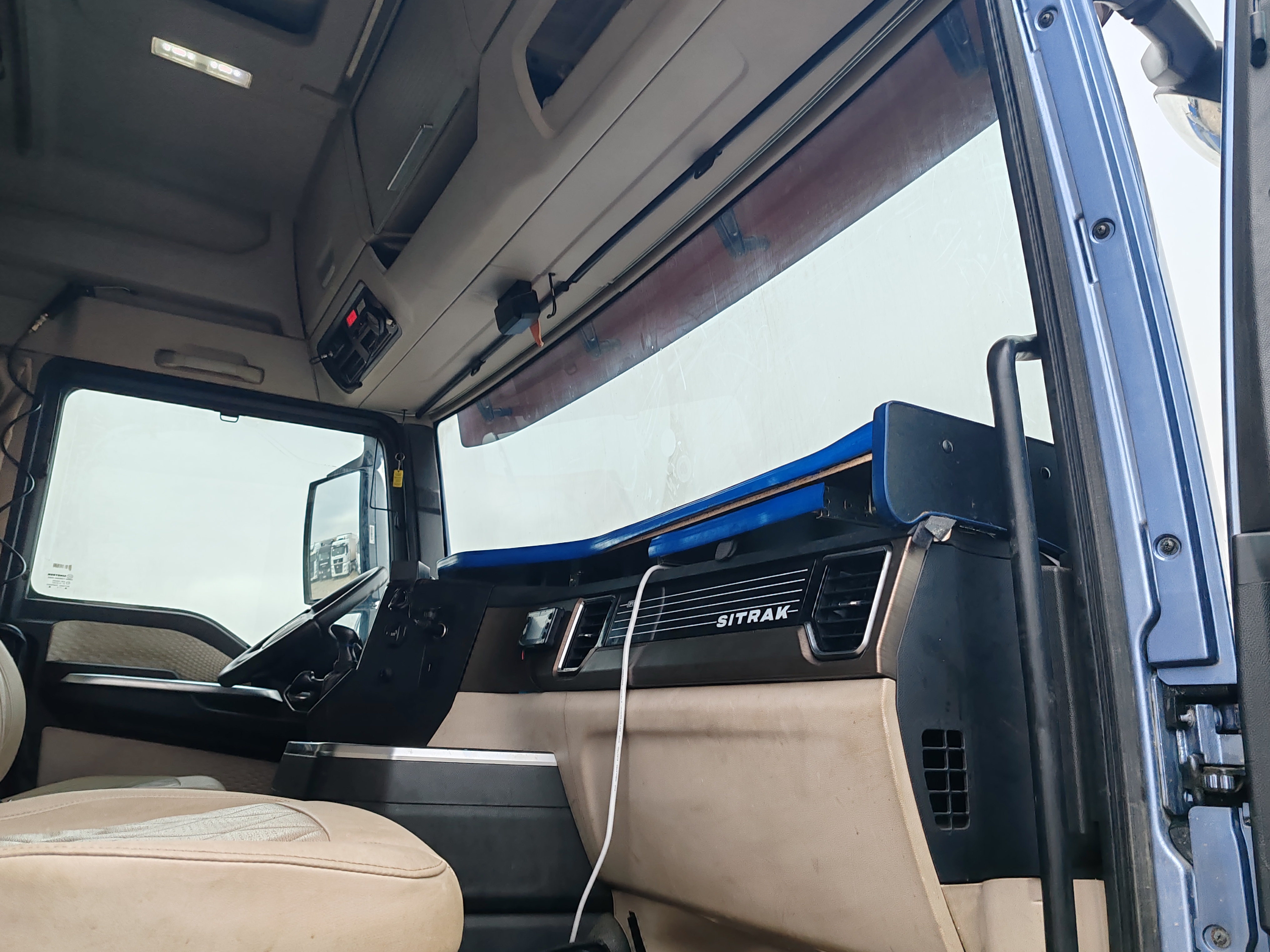 SITRAK C7H 6x4 Седельный тягач 2023 г. - фото 13