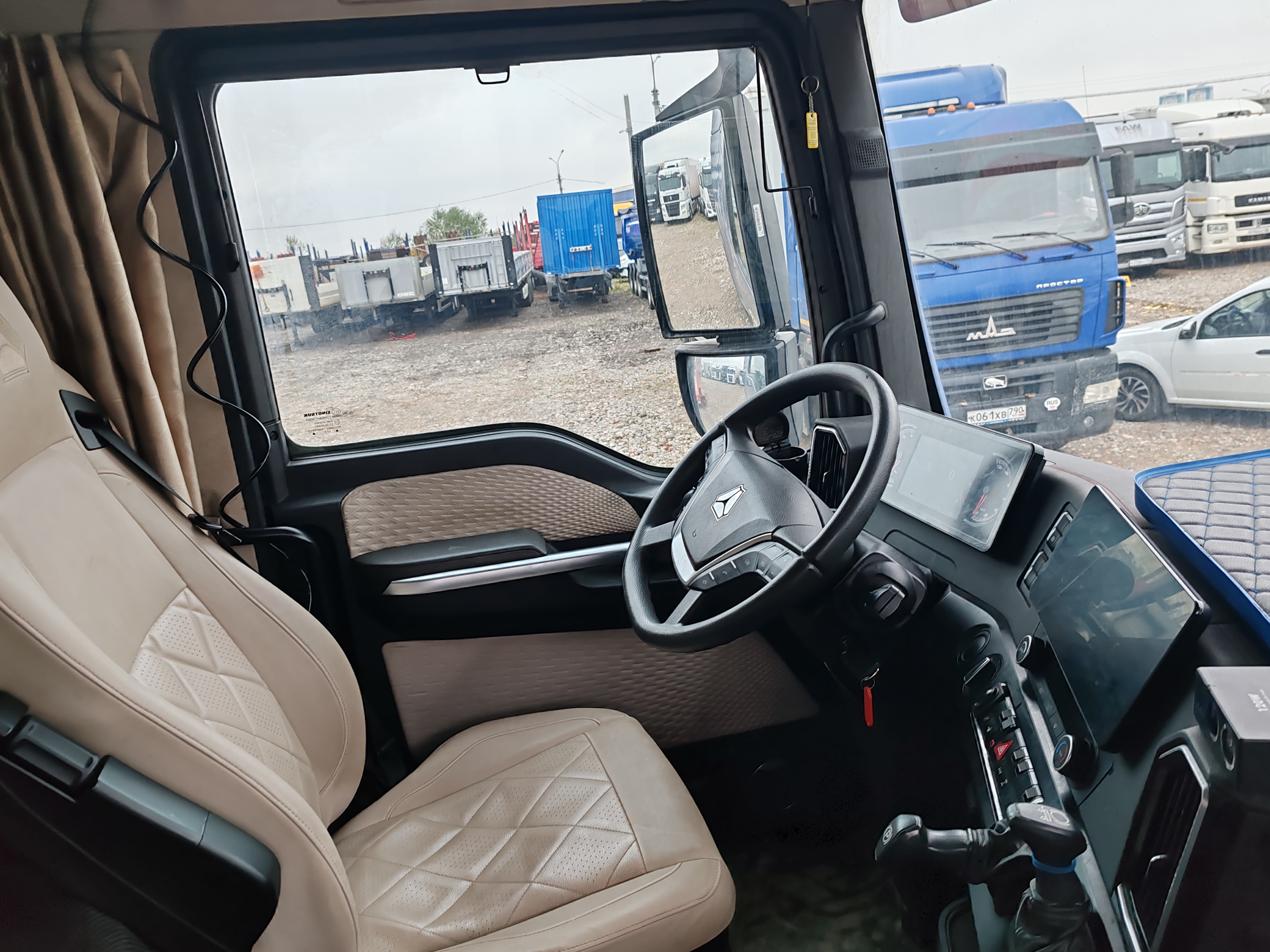 SITRAK C7H 6x4 Седельный тягач 2023 г. - фото 14