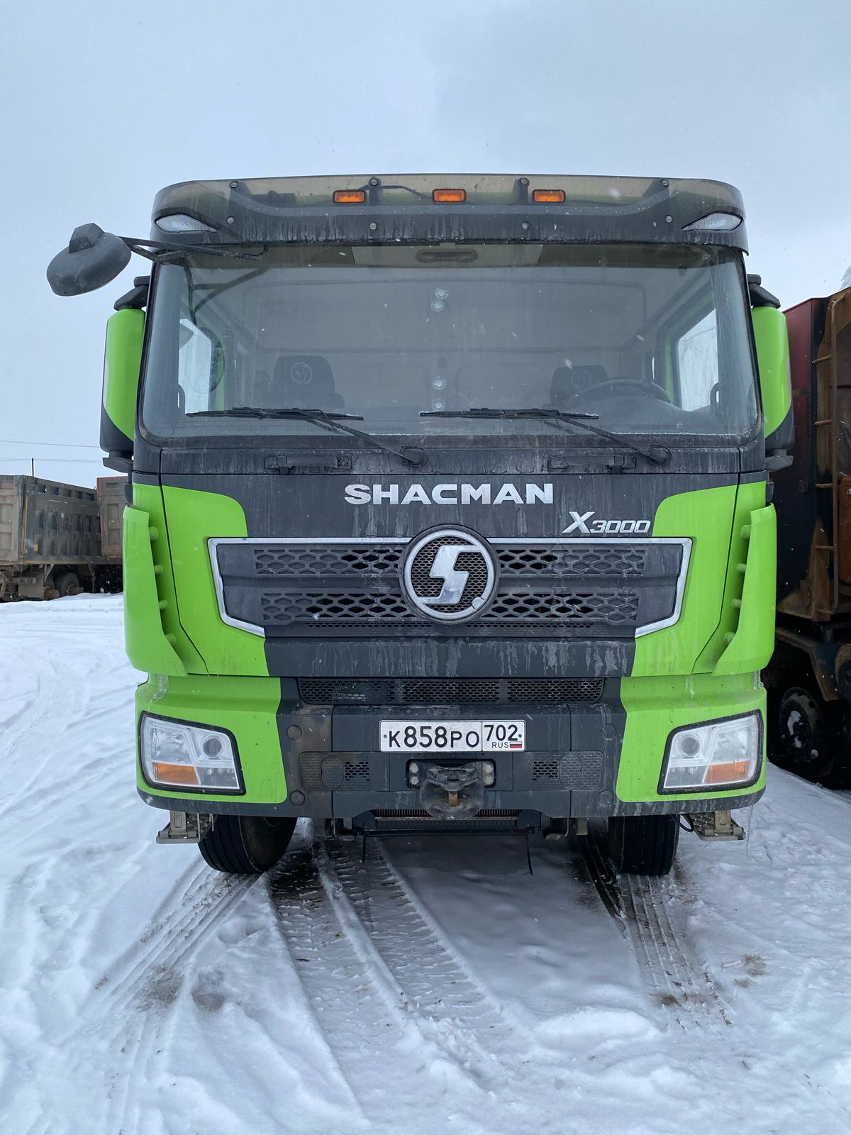 Shacman (Shaanxi) SX* 8x4 Самосвал 2023 г.