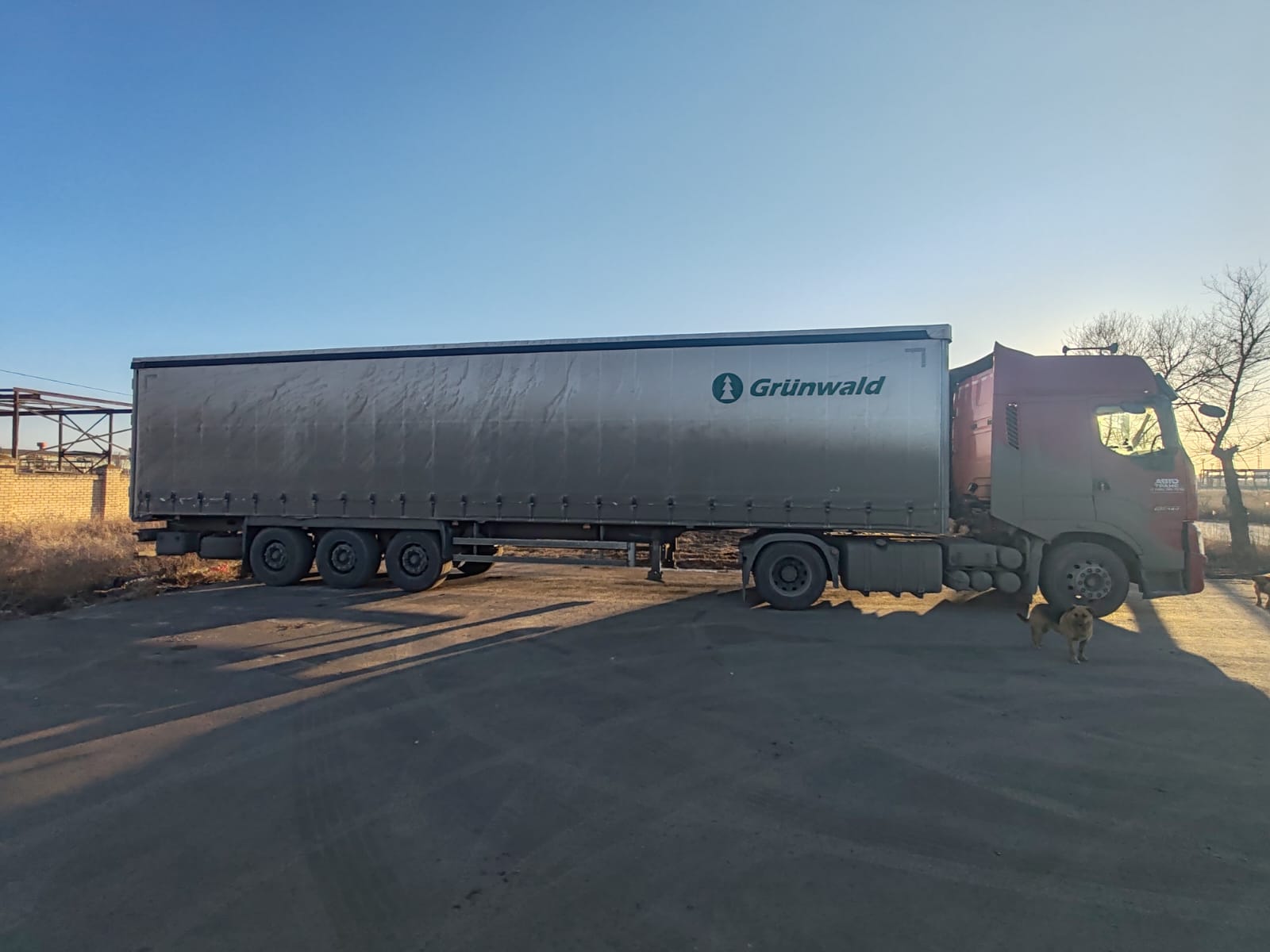 CHENGLONG H7 4x2 Седельный тягач 2023 г. - фото 7