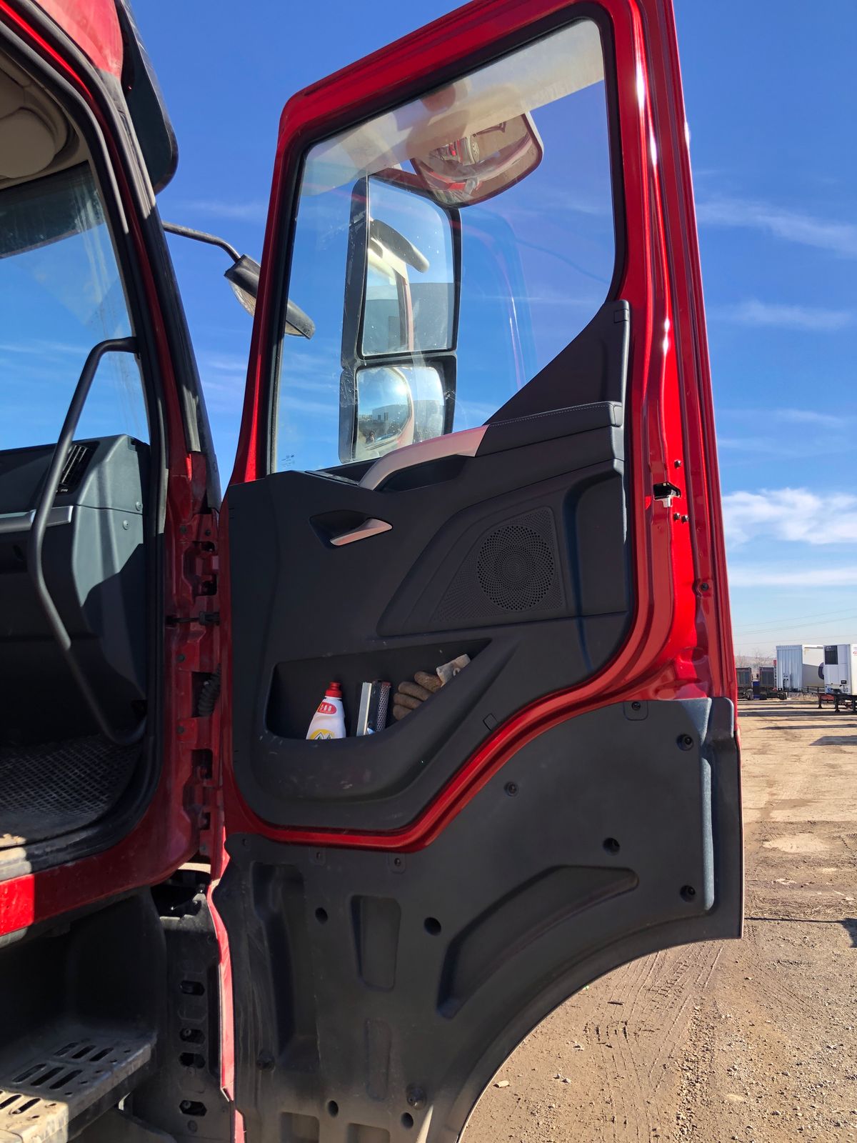 CHENGLONG H7 4x2 Седельный тягач 2023 г. - фото 9