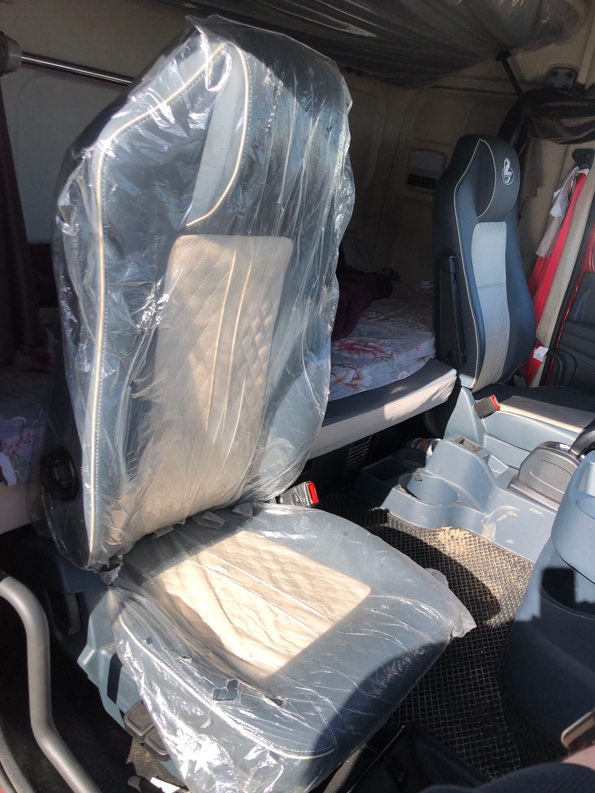 CHENGLONG H7 4x2 Седельный тягач 2023 г. - фото 12