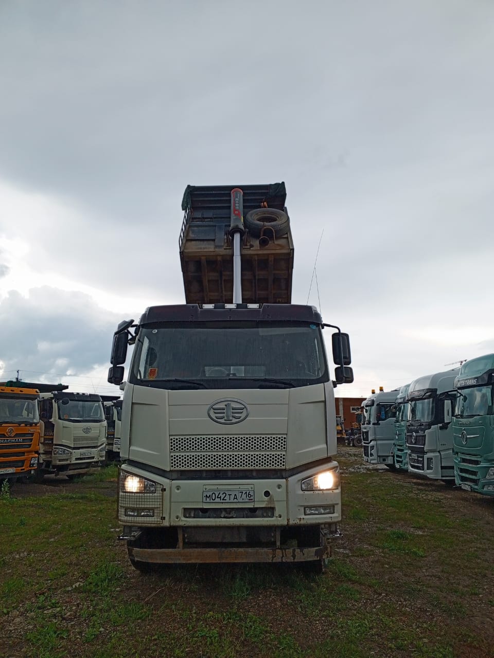 FAW CA 3310 8x4 Самосвал_не актуально 2023 г.