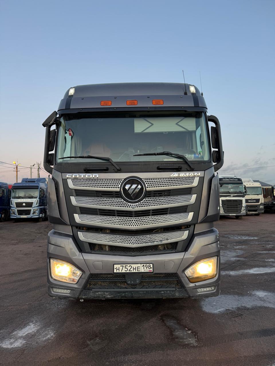 Foton AUMAN 4x2 Седельный тягач 2023 г.