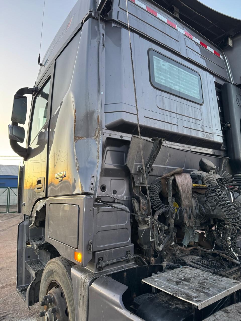 Foton AUMAN 4x2 Седельный тягач 2023 г. - фото 8