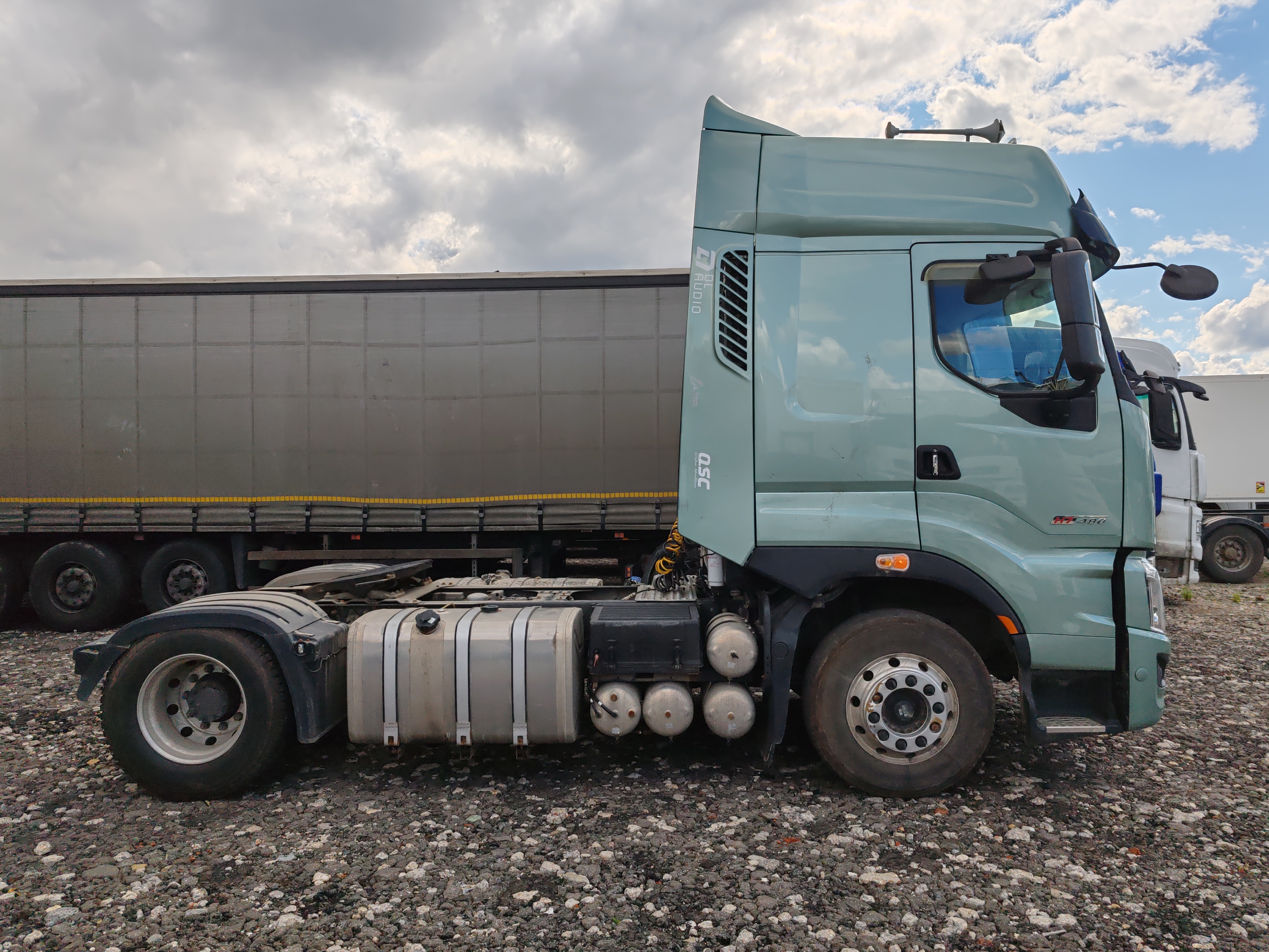 CHENGLONG H7 4x2 Седельный тягач 2023 г. - фото 4