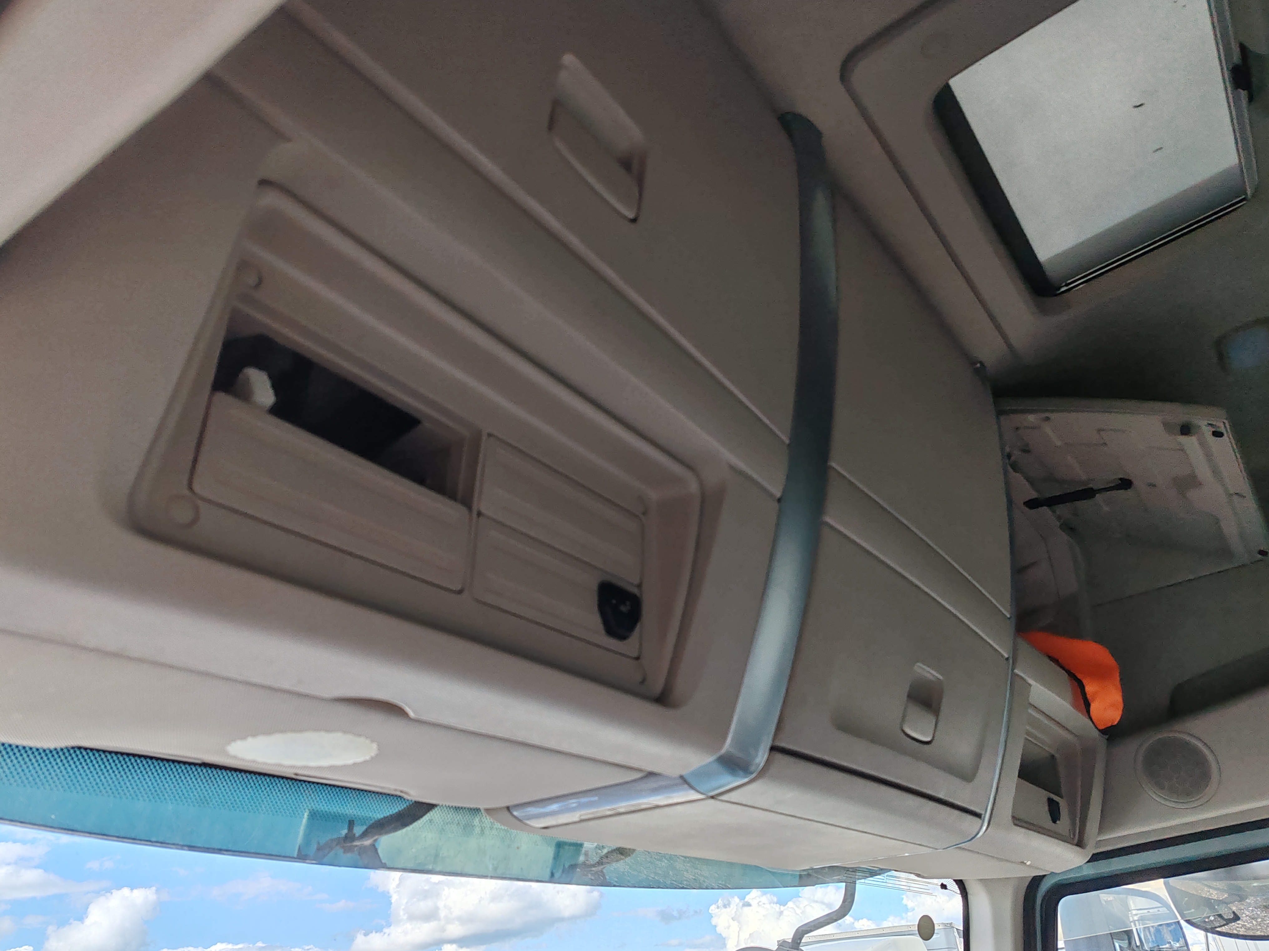 CHENGLONG H7 4x2 Седельный тягач 2023 г. - фото 12