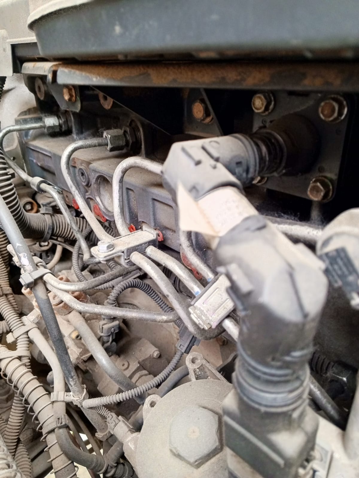 Howo T5G 8x4 Самосвал 2023 г. - фото 10