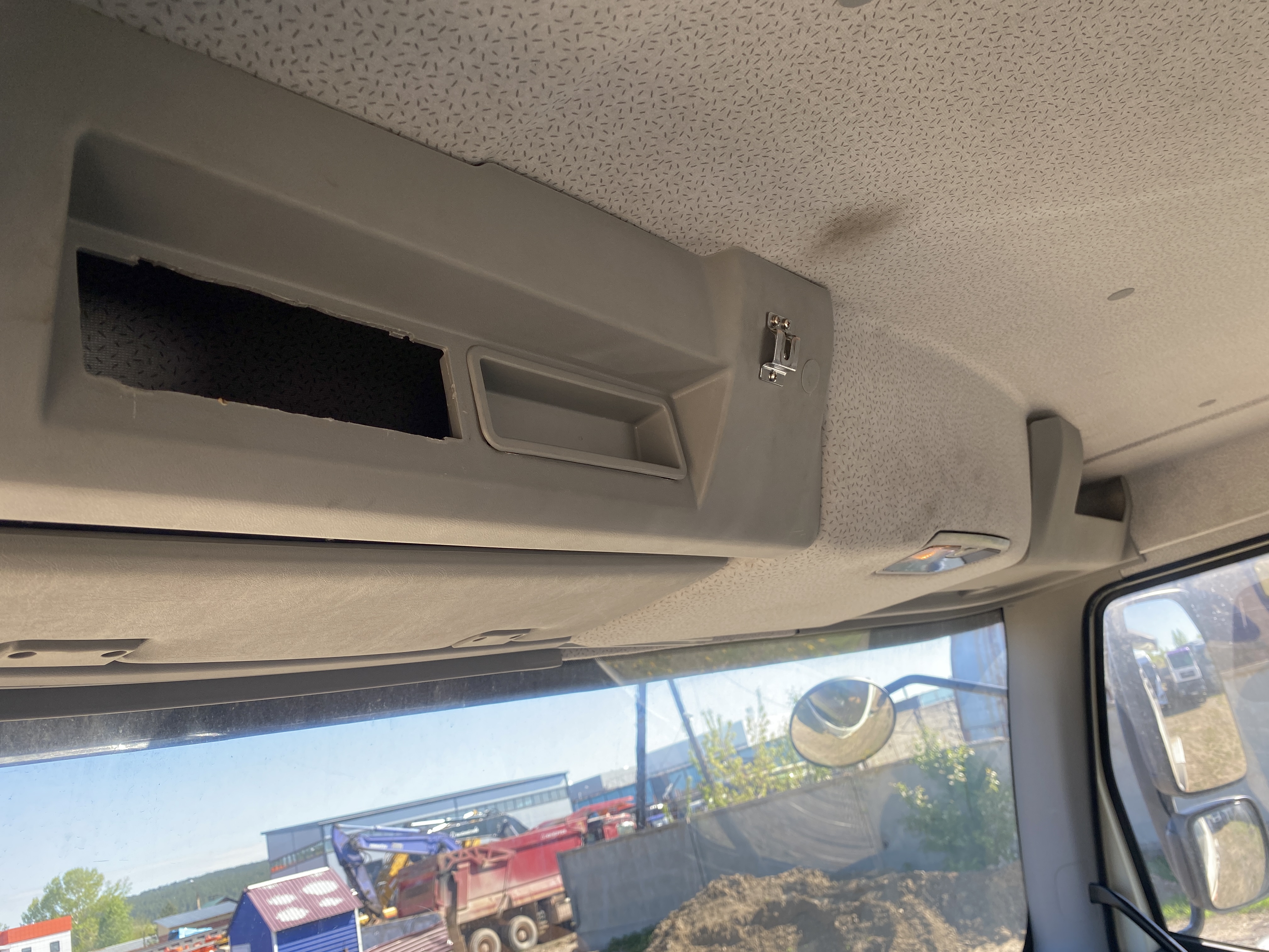 FAW J6 6x6 Седельный тягач 2024 г. - фото 19