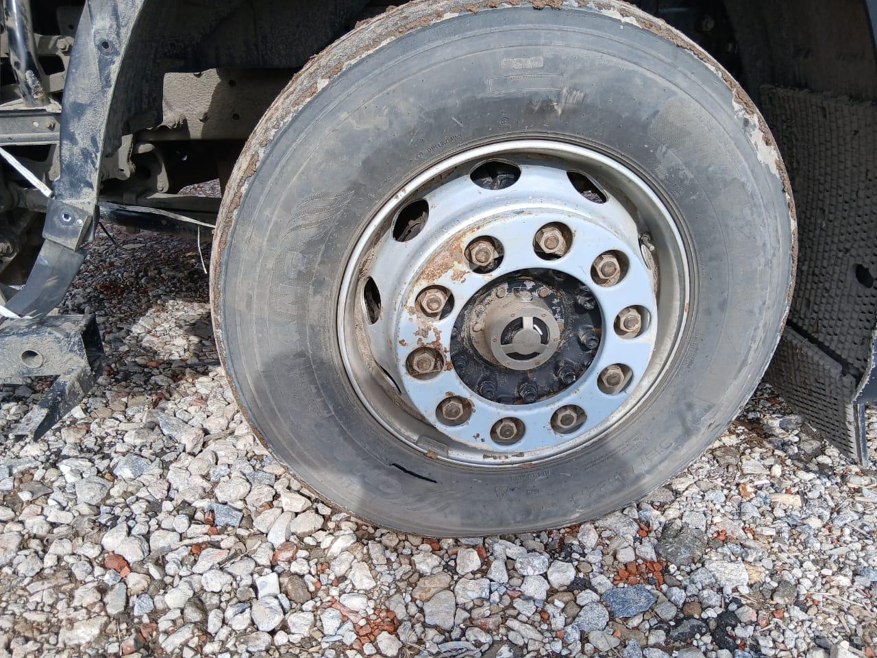 FAW J7 4x2 Седельный тягач 2023 г. - фото 8