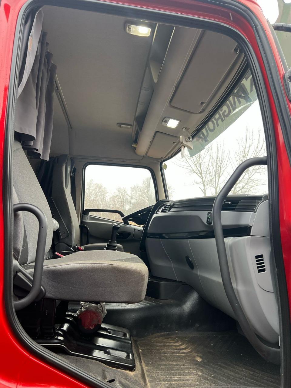 DongFeng KC 8x4 Самосвал 2023 г. - фото 9