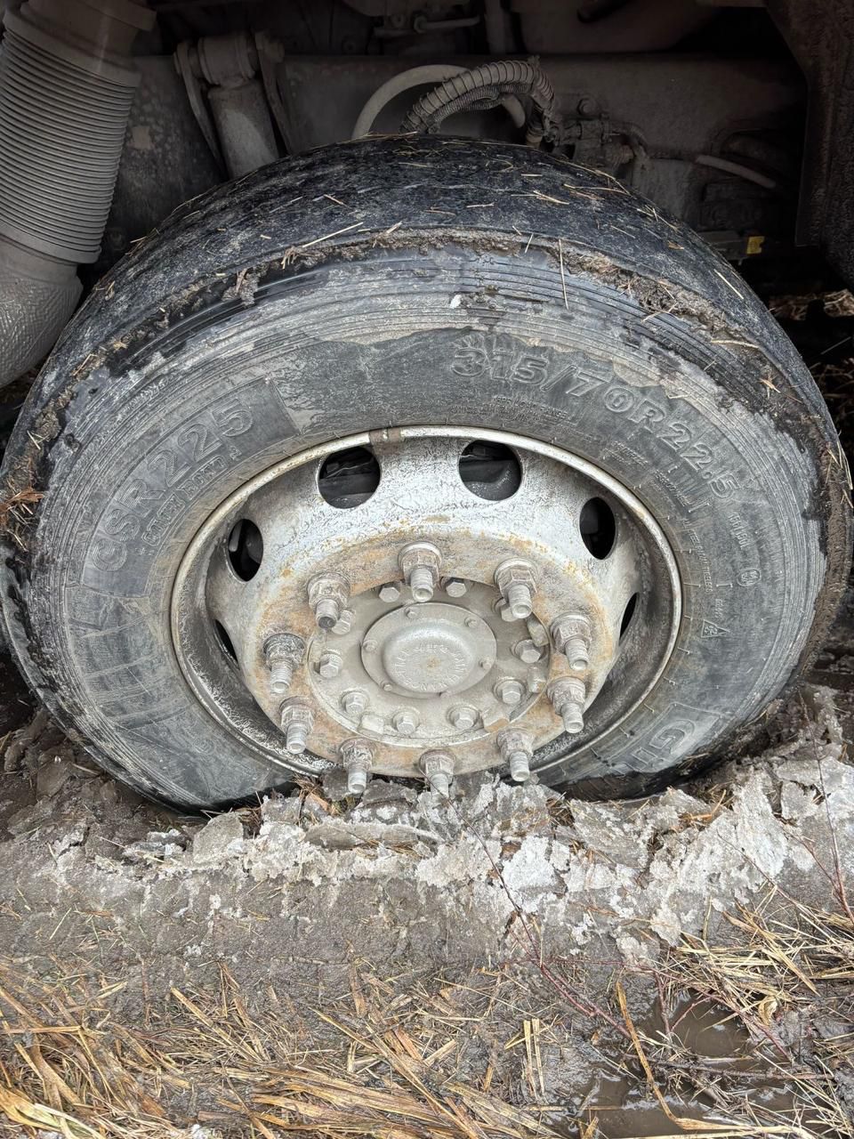 DongFeng DFH 4x2 Седельный тягач 2023 г. - фото 12